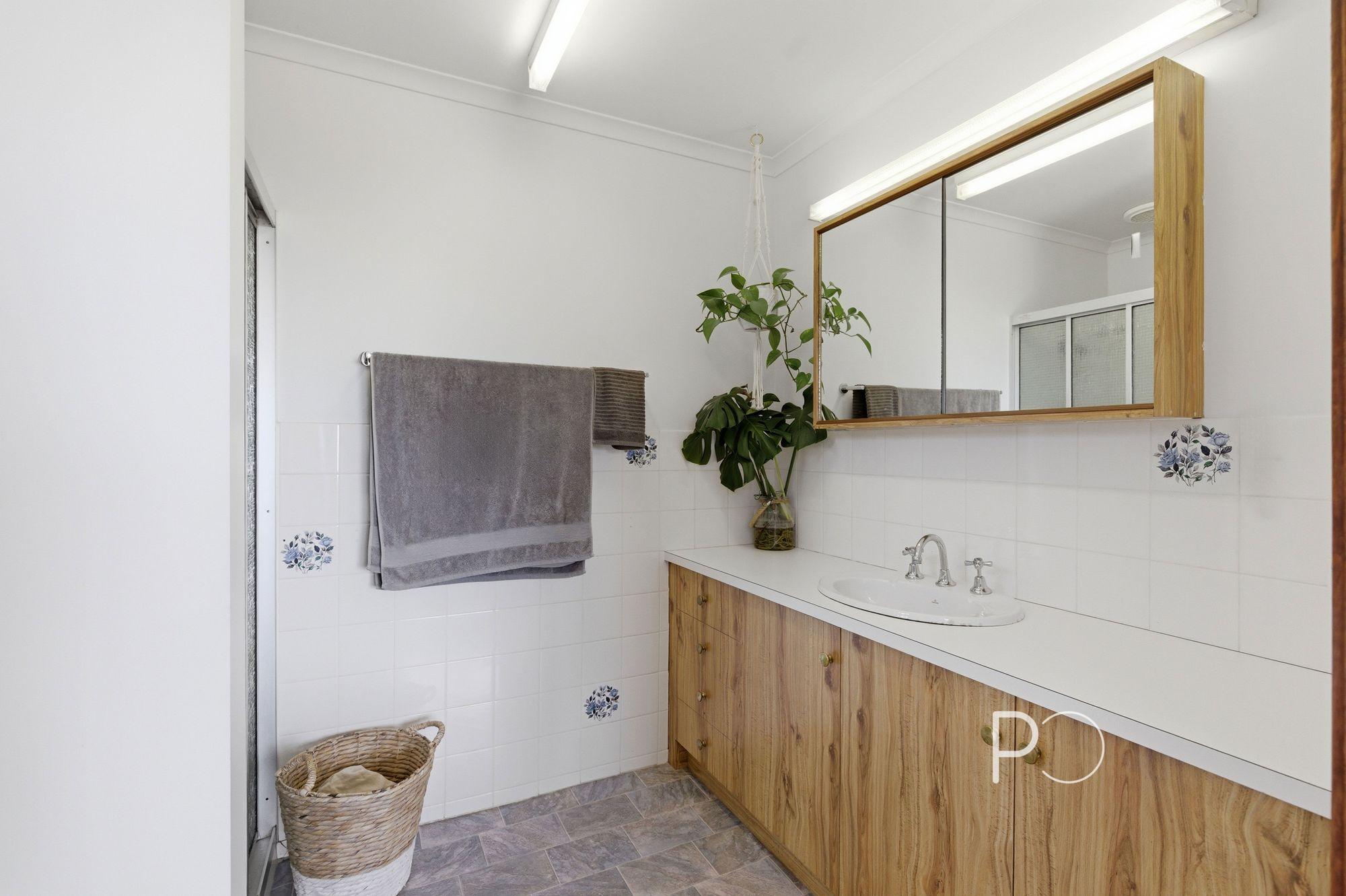 4-bedroom house at 437 Forthside Road, Forthside, Tas, 7310, Devonport, Tasmania