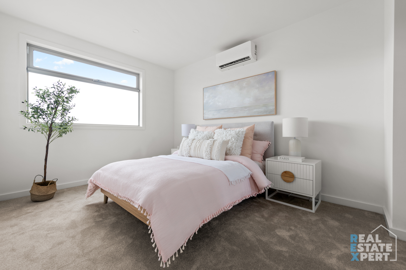 3-bedroom unit at 8 Tiger Way, Officer, VIC 3809, Cardinia, Victoria