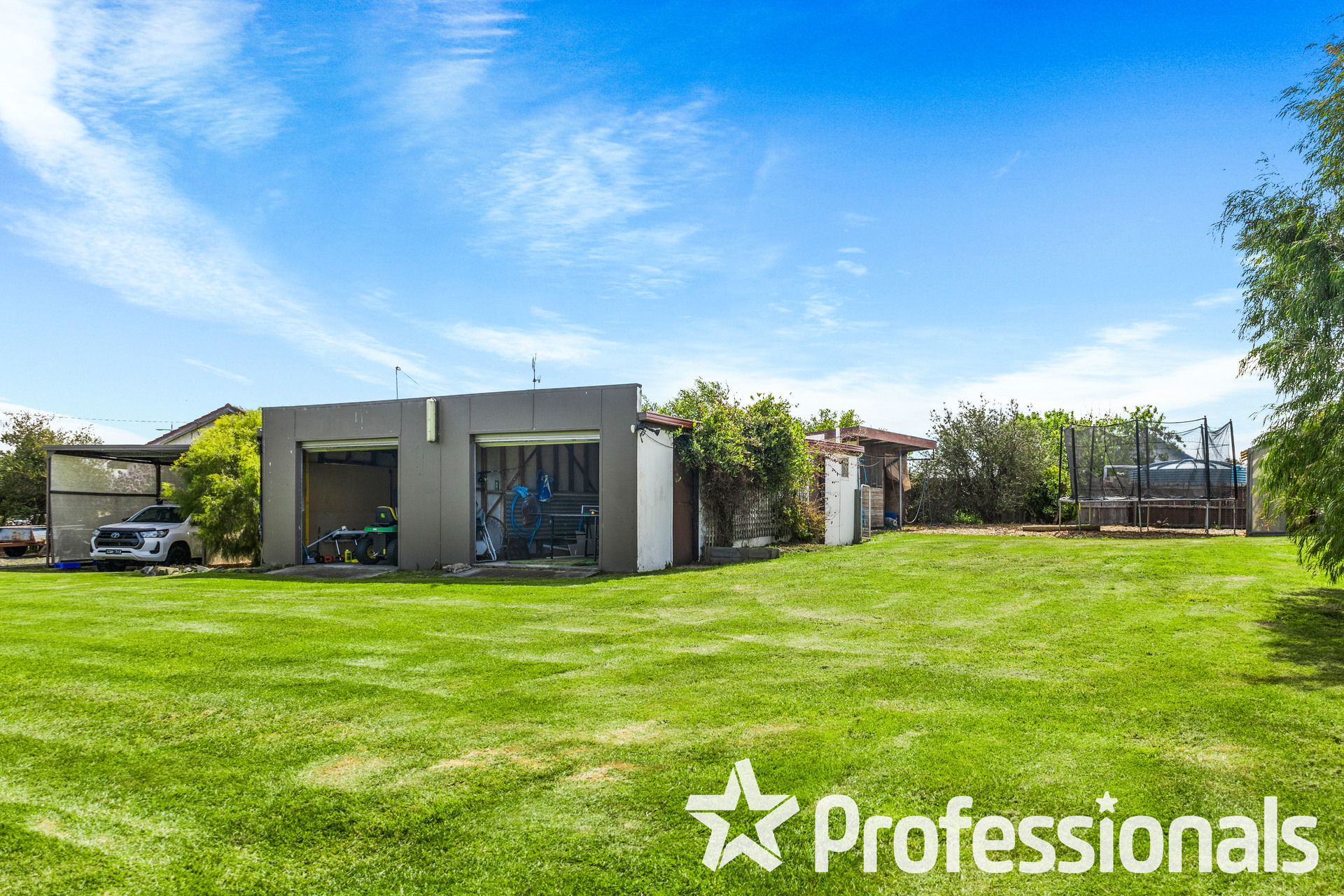 2-bedroom house at 5 Newhaven Crescent, Mcloughlins Beach, VIC 3874, Wellington, Victoria