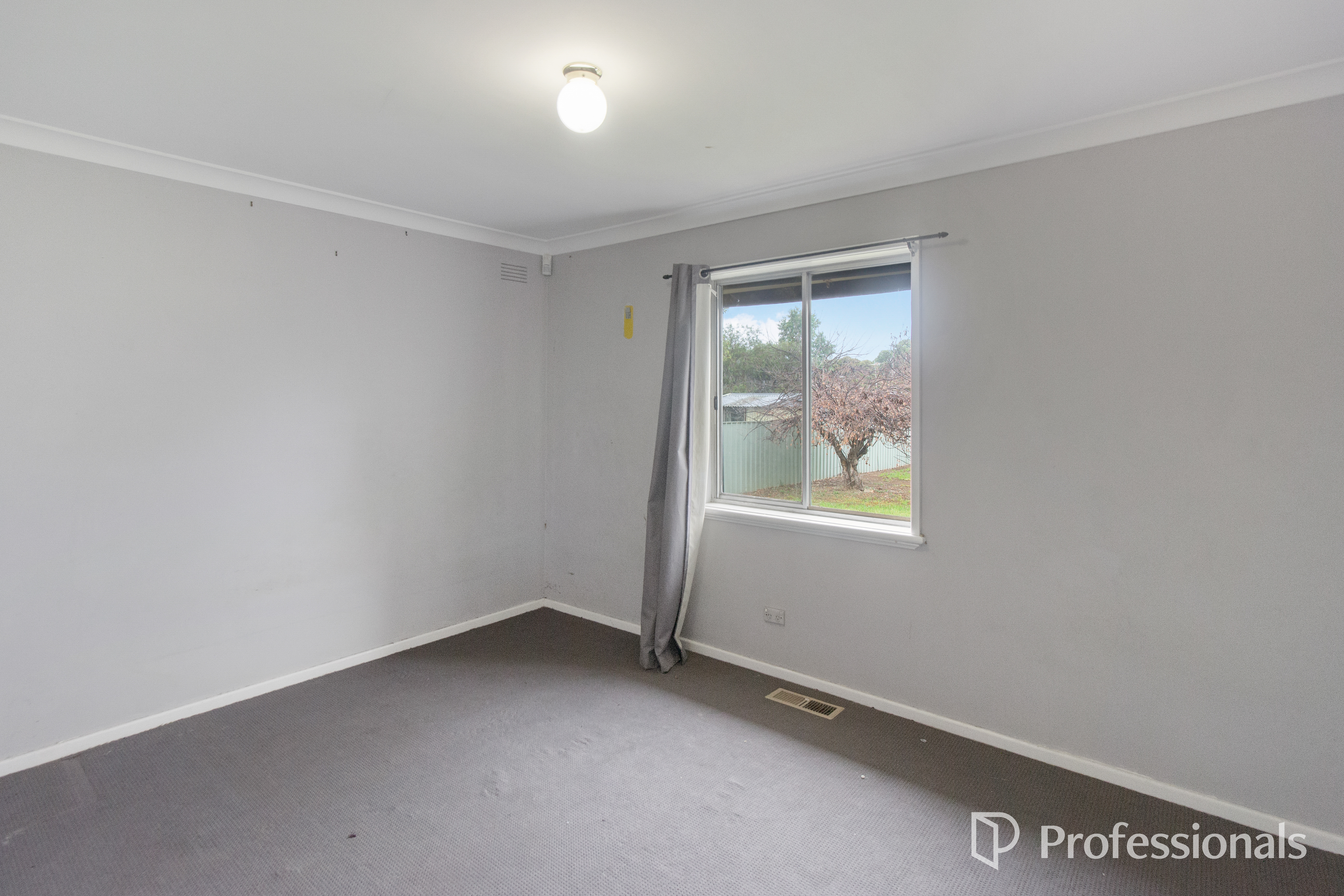284 BOURKE STREET, Tolland NSW 2650 - Image 8