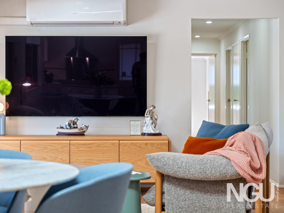 75 Elanora Way, Karalee, Qld, 4306 - Image 2