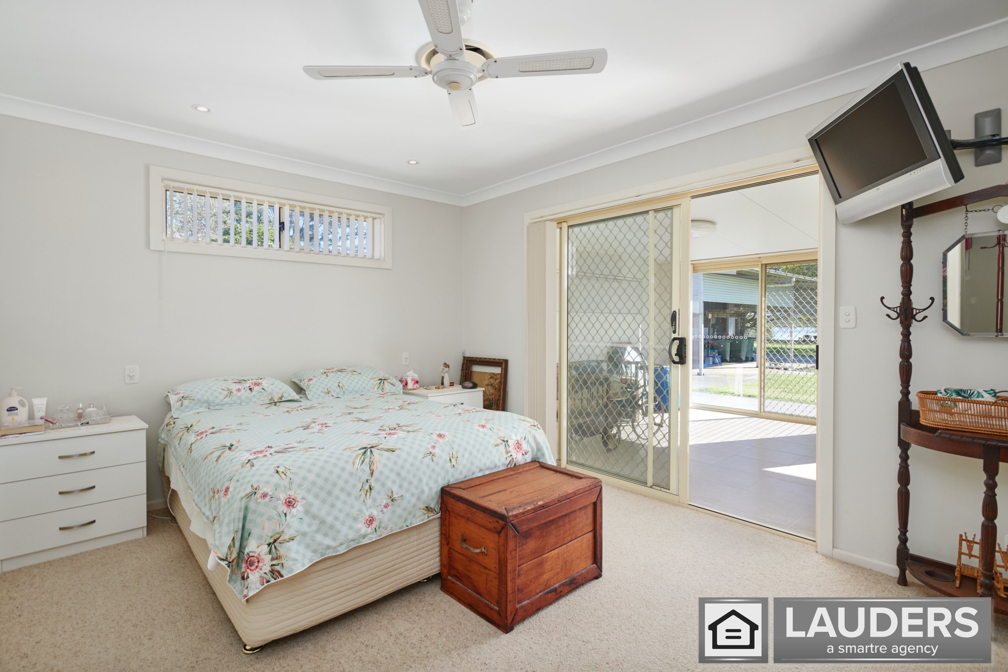 6-bedroom house at 1489 Manning Point Road, Mitchells Island, NSW 2430, Mid-Coast, New South Wales