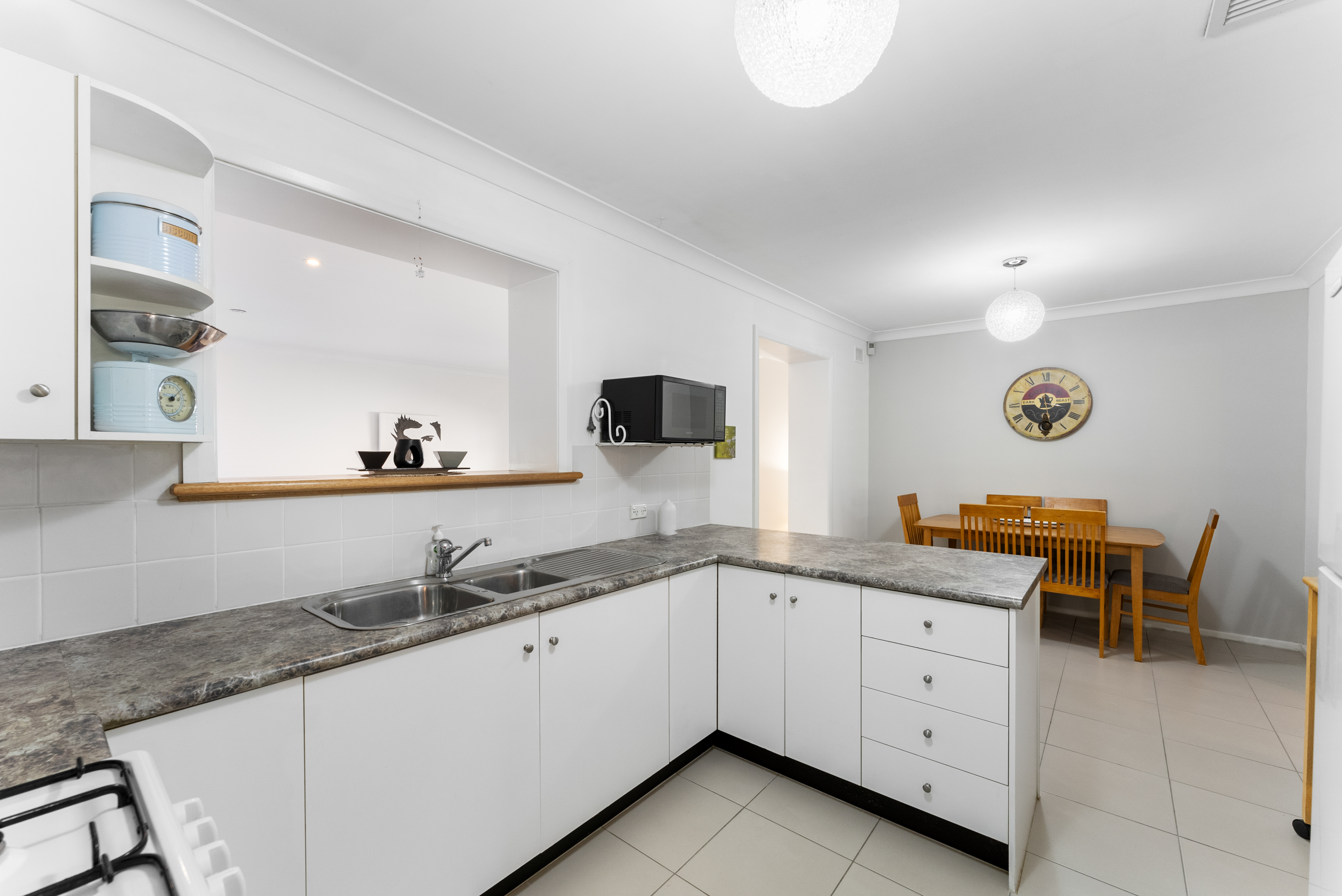 43 FLOCKHART AVENUE, Valley View SA 5093 - Image 7