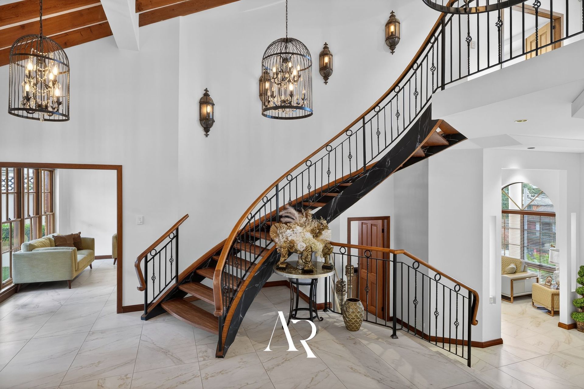 41 Caroline Crescent, Georges Hall, NSW 2198 - Image 9