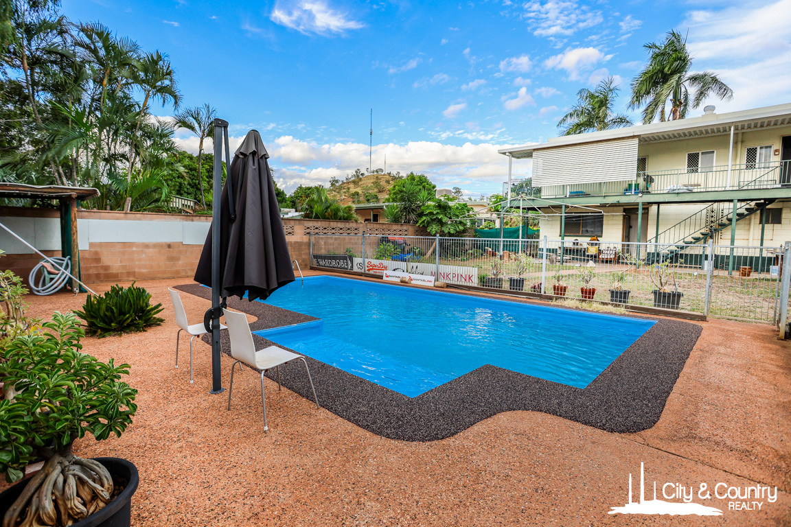 41 Flynn Street, Mornington, QLD 4825 - Image 2