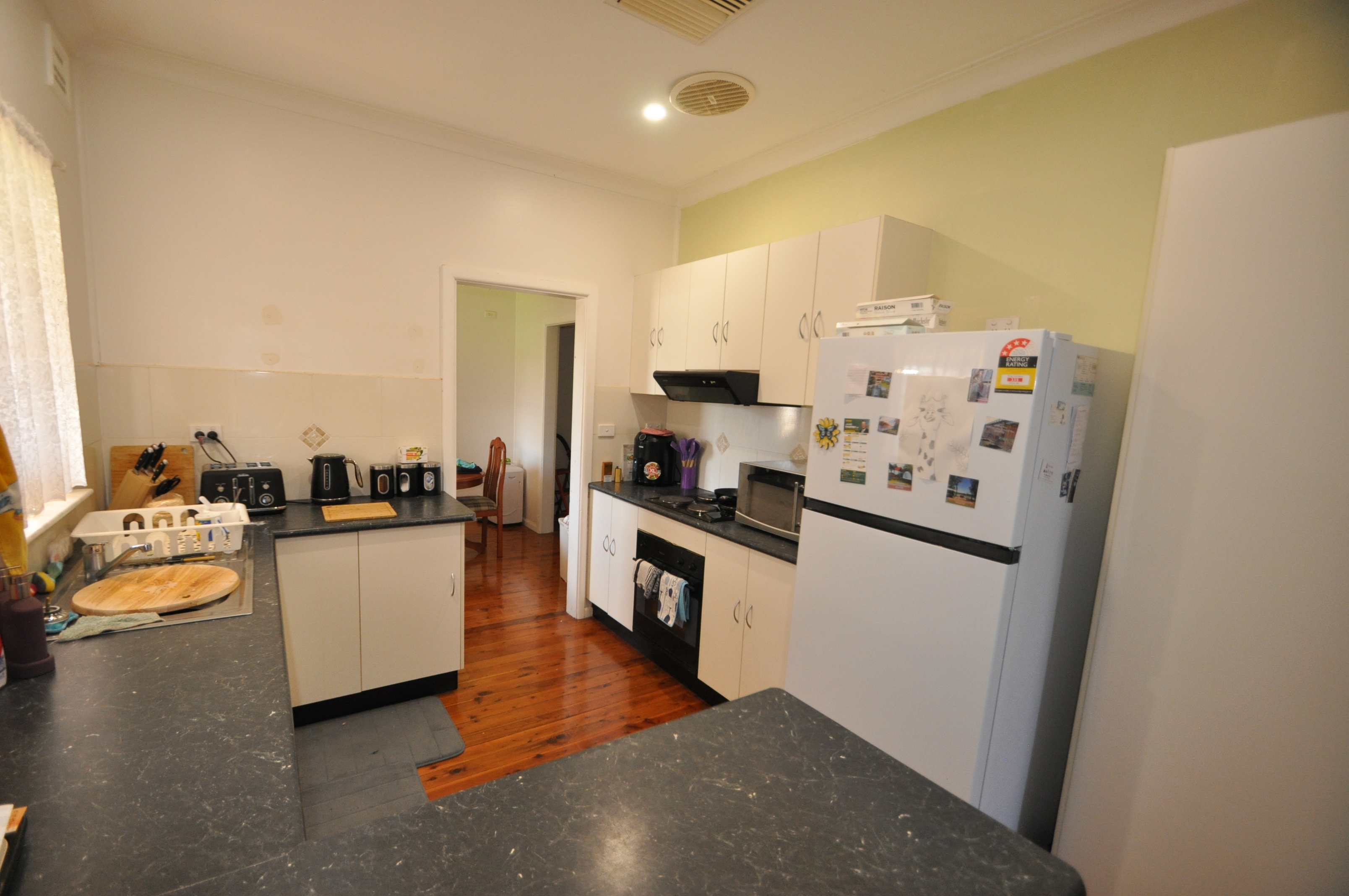 7 WOODIWISS AVENUE, Cobar NSW 2835 - Image 3