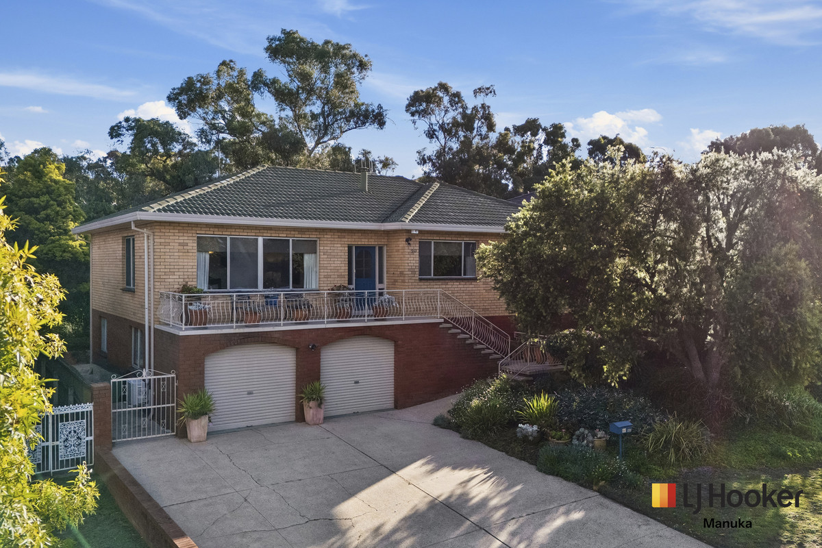 5-bedroom house at 90 Munro Road, Crestwood, NSW 2620, Queanbeyan-Palerang, New South Wales