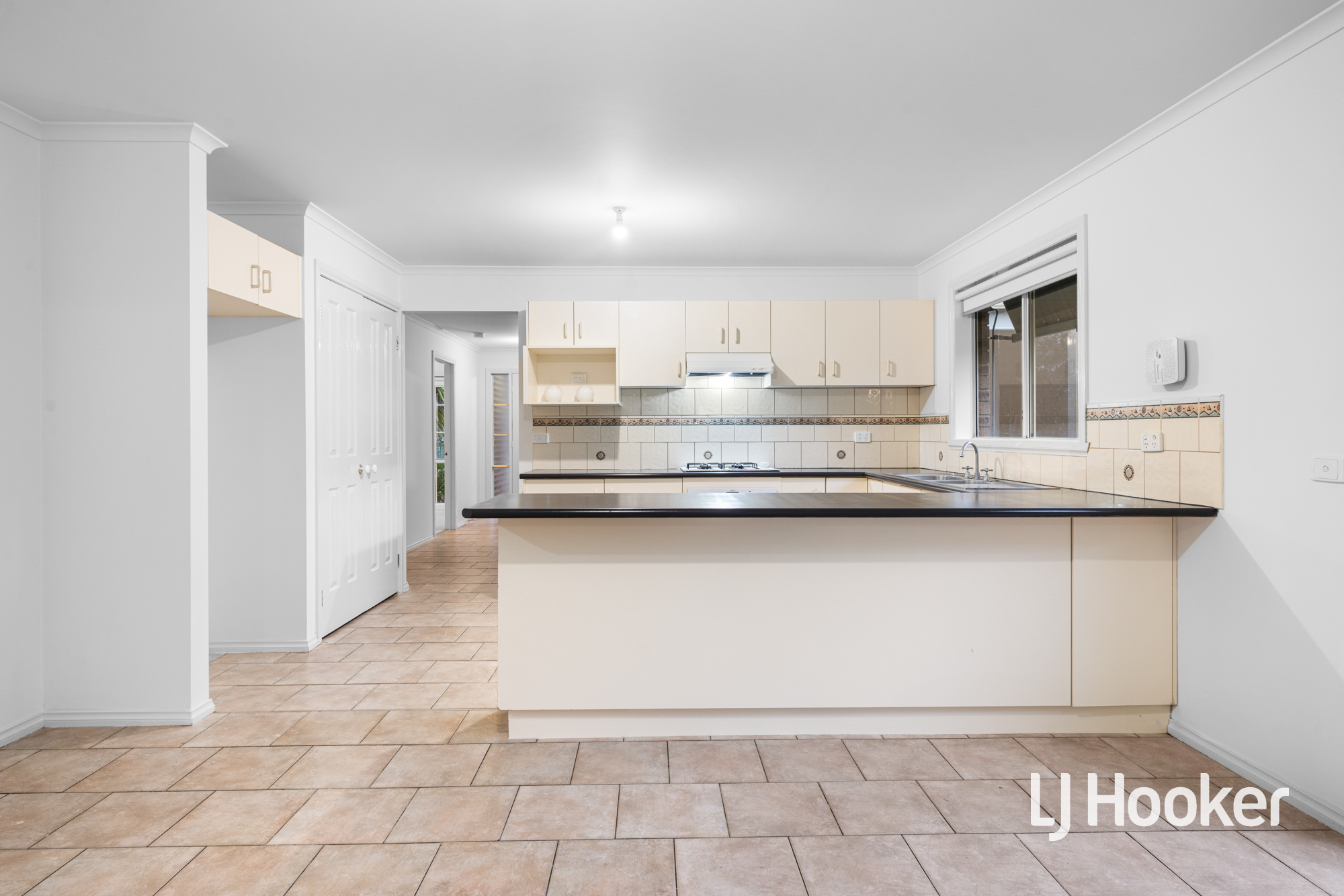 7 Glenwood Close, Hoppers Crossing, VIC 3029 - Image 6