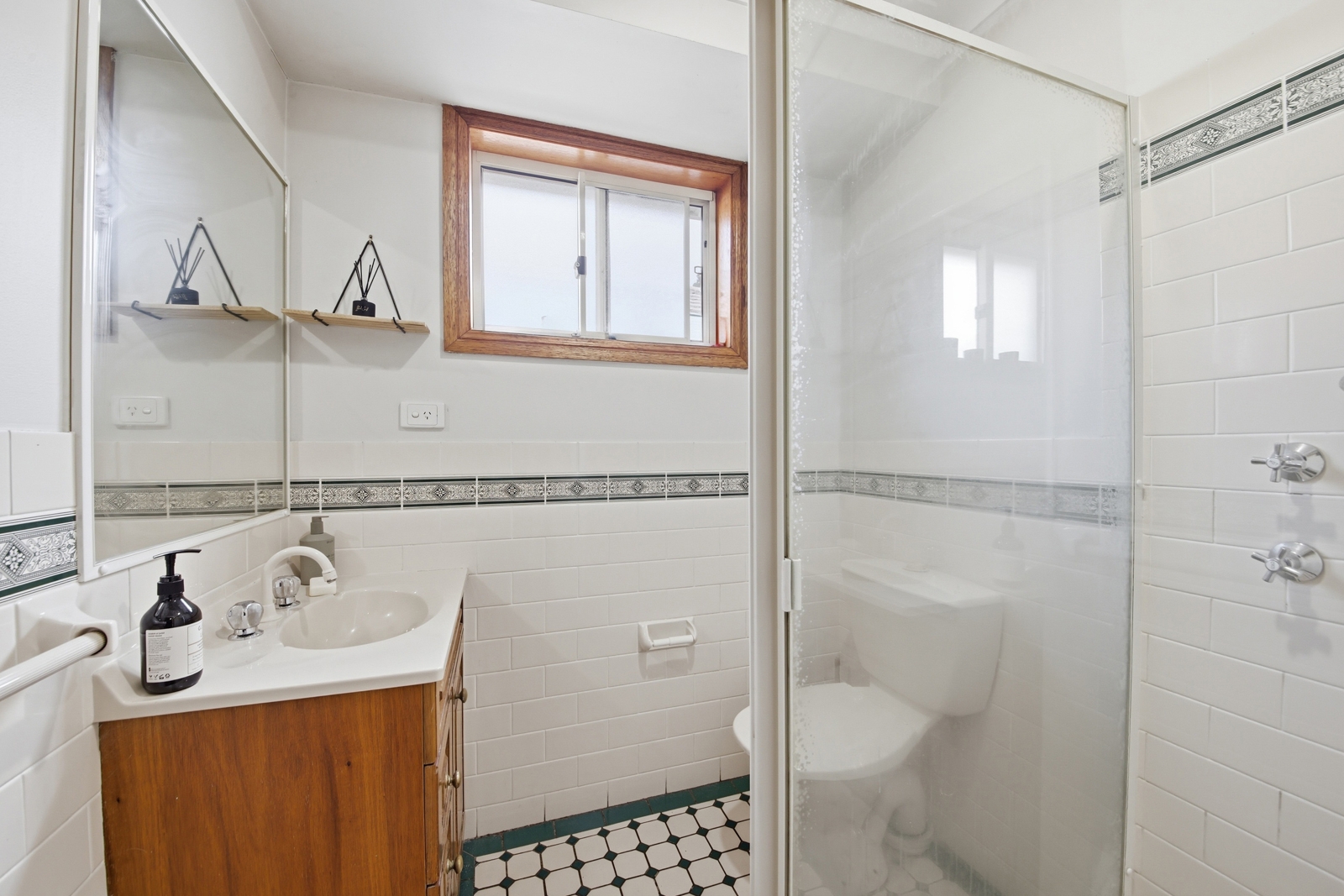 54 STENHOUSE DRIVE, Mount Annan NSW 2567 - Image 6