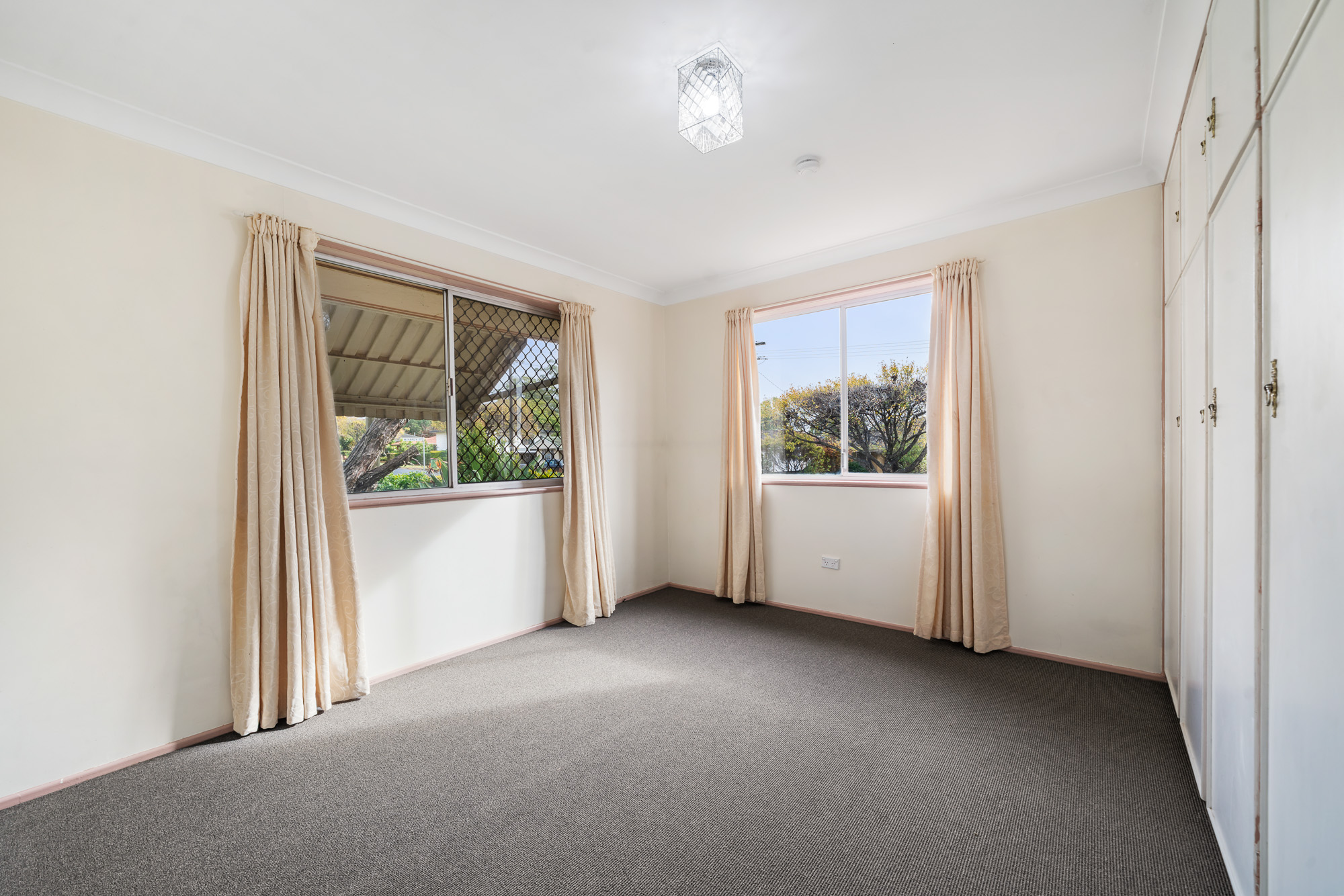 1 & 2/2 Mchardy Street, Centenary Heights, Qld, 4350 - Image 10