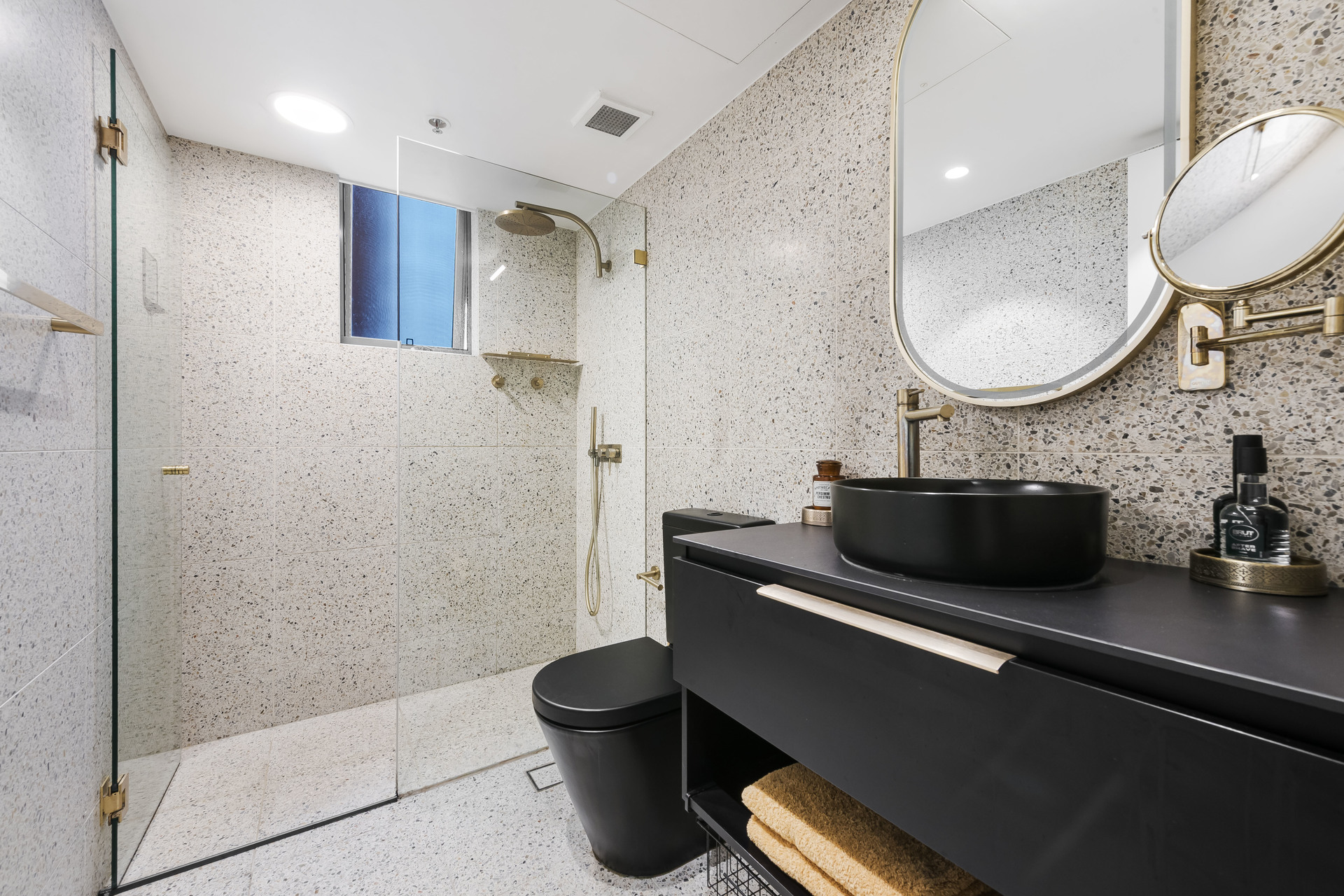 2-bedroom unit at HYDE PARK TOWERS 1301 148 ELIZABETH STREET, SYDNEY NSW 2000, Sydney, New South Wales
