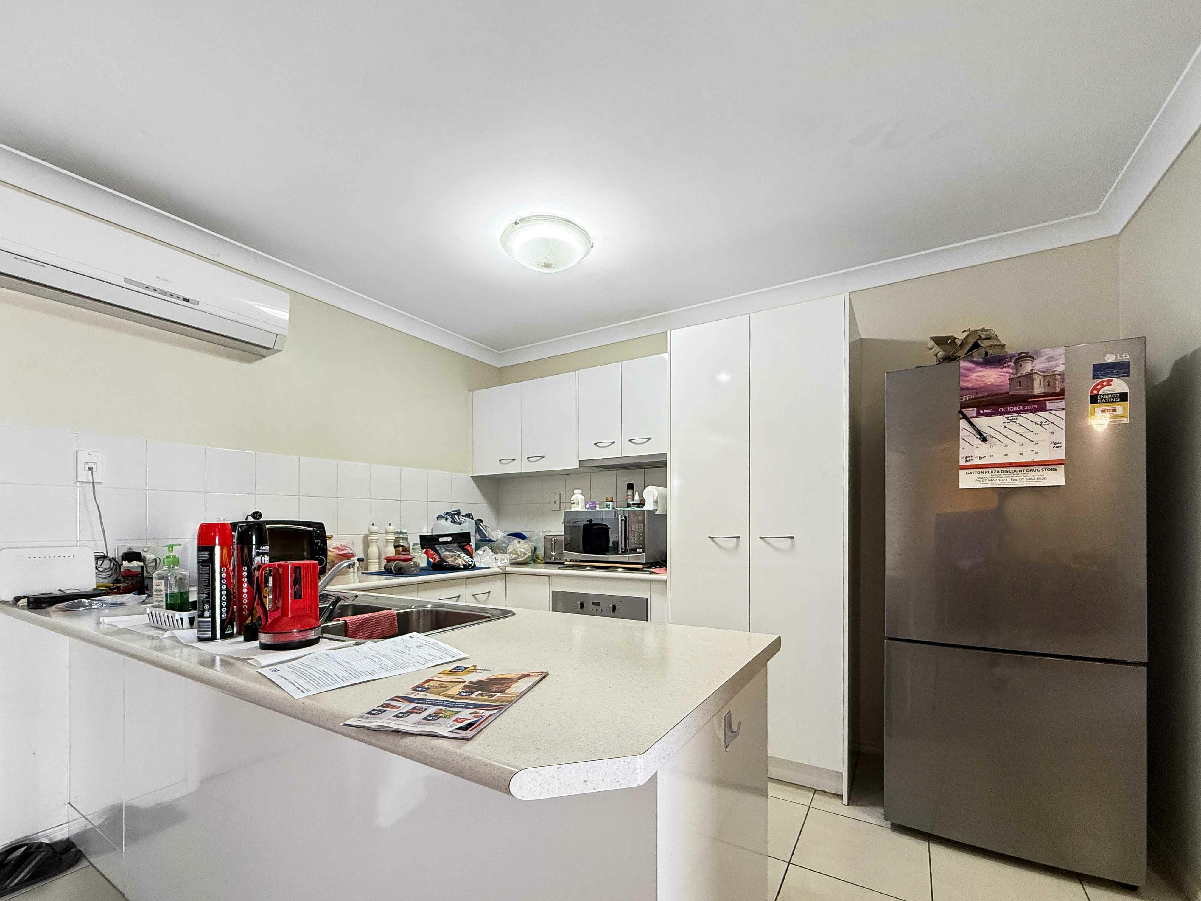 3-bedroom unit at 1/45 Cooper Street, Laidley, QLD 4341, Lockyer Valley, Queensland
