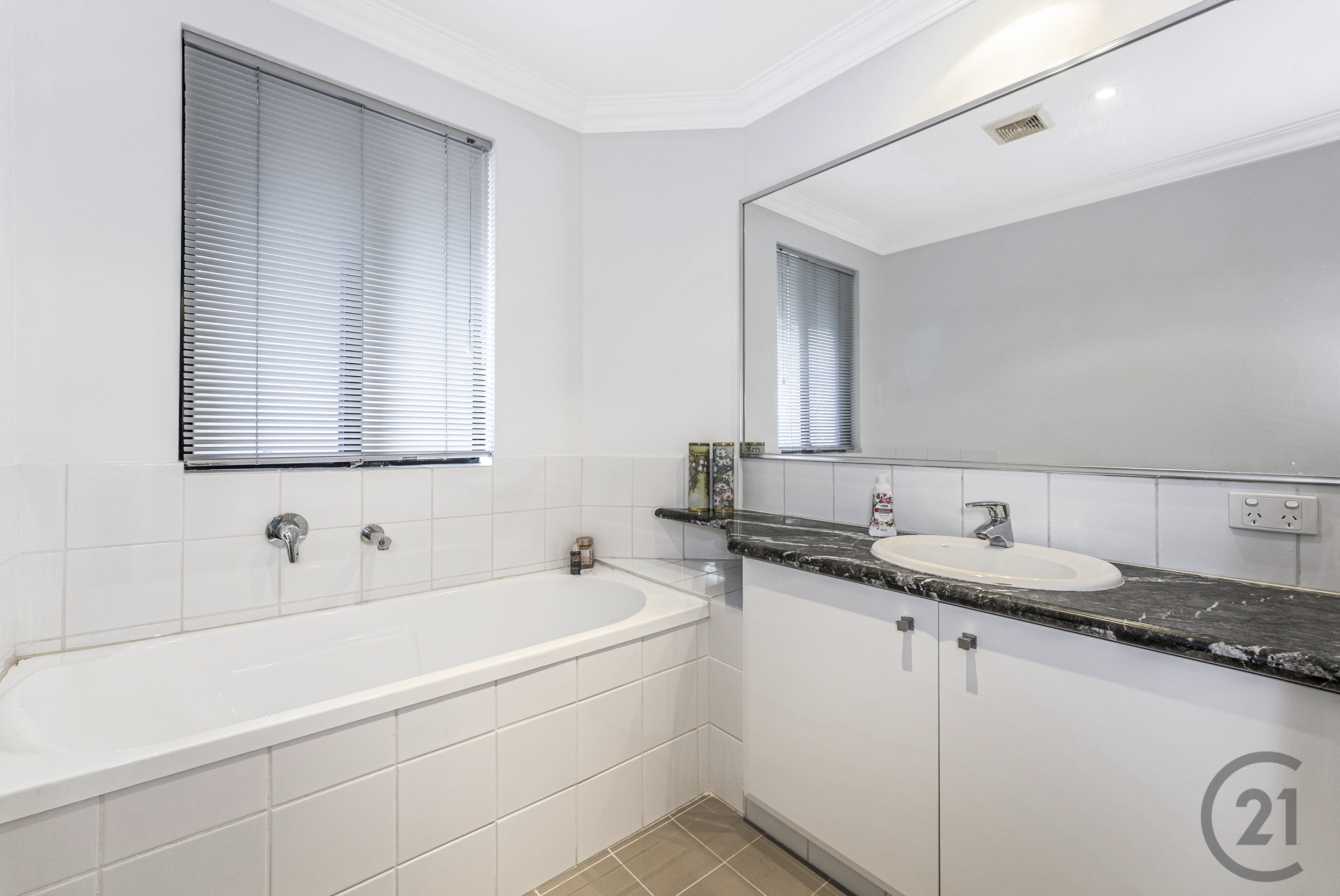 5/37 Dolphin Drive, Mandurah, Wa, 6210 - Image 1