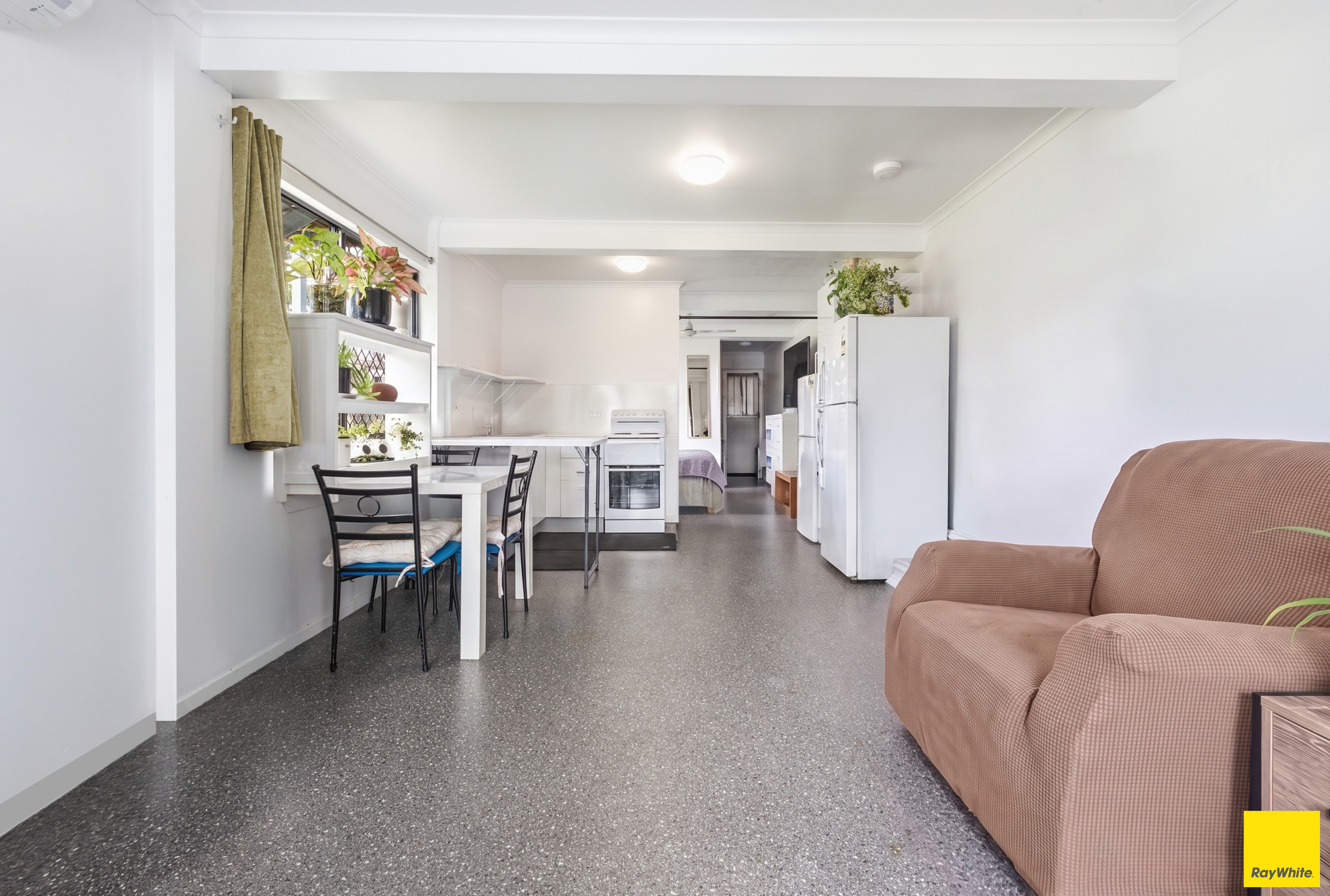 5-bedroom house at 49 Charles Street, Parramatta Park QLD 4870, Cairns, Queensland