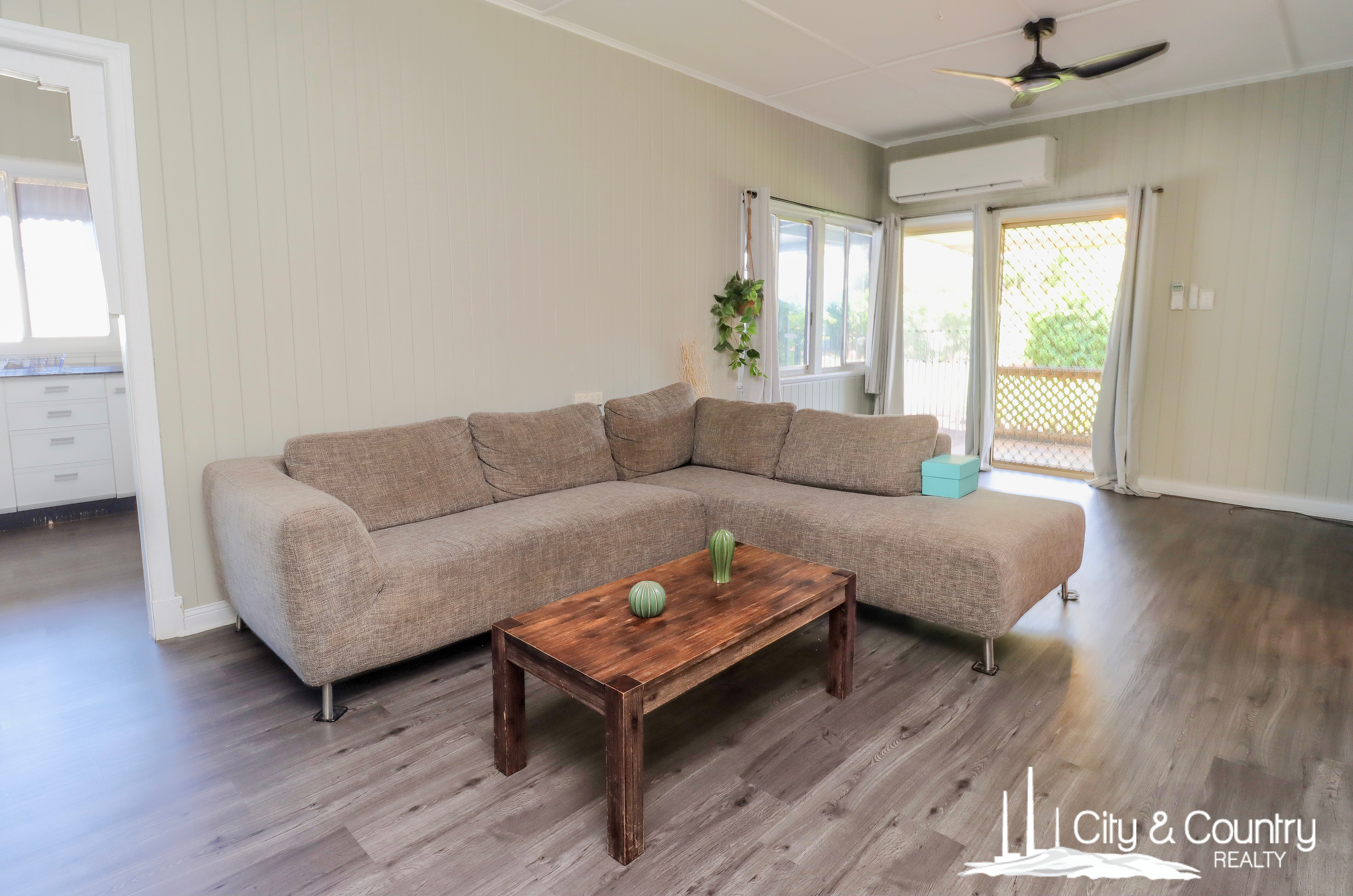 12 Dorothy Street, Mornington, QLD 4825 - Image 2
