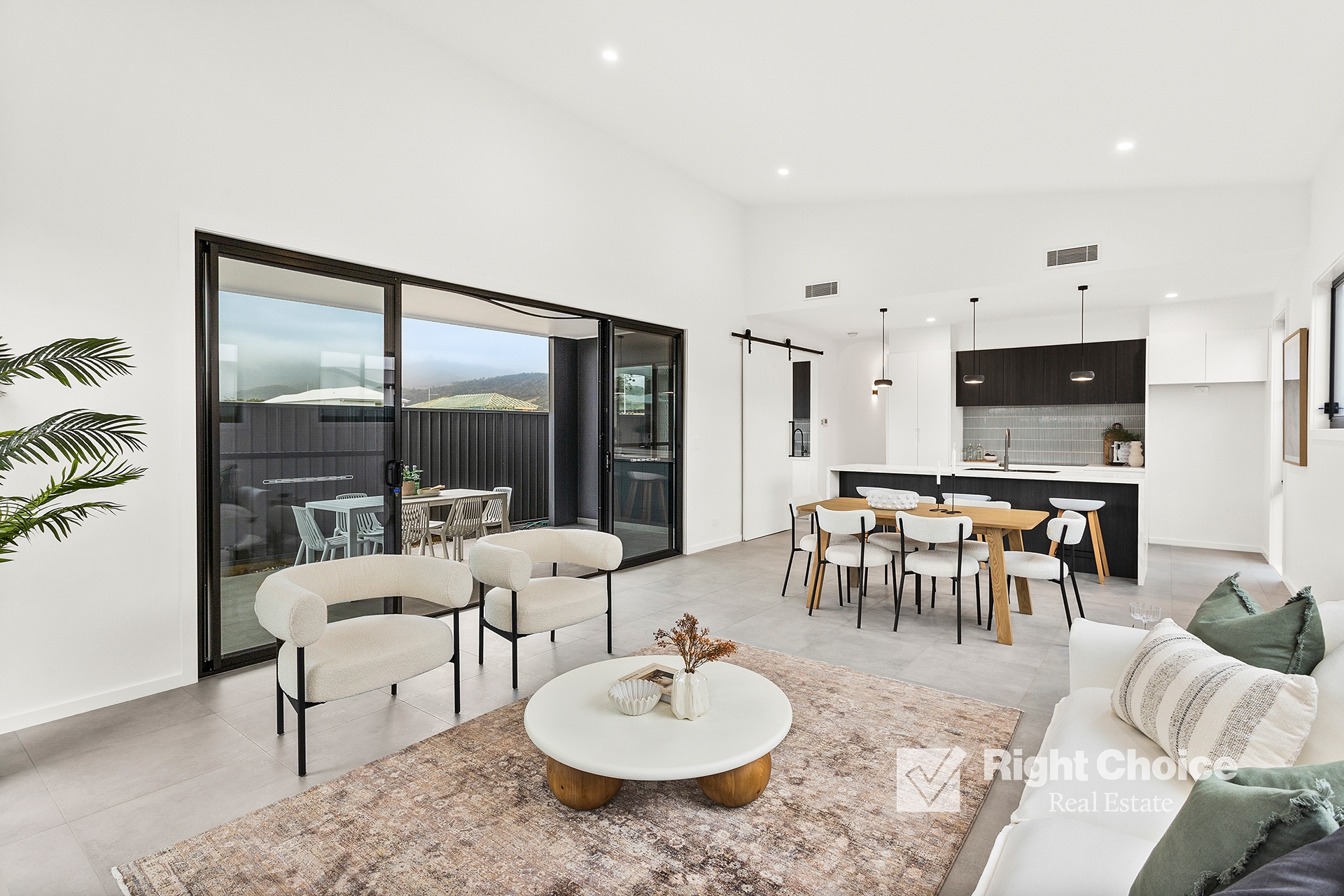 4-bedroom house at 77 Hatter Circuit, Calderwood, NSW 2527, Shellharbour, New South Wales