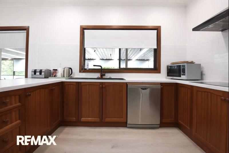 355 METUNG ROAD, Metung VIC 3904 - Image 9