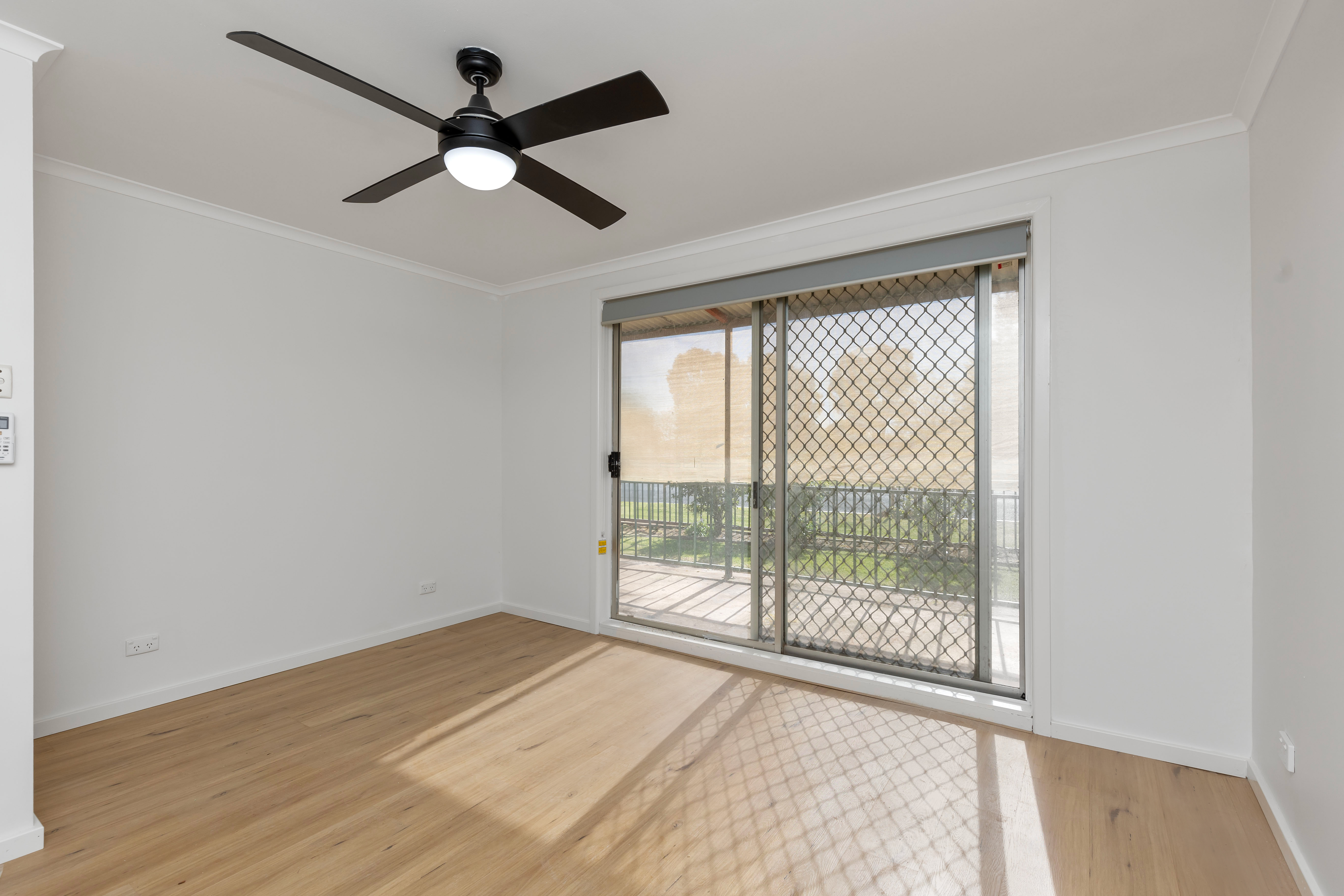168 CAMP STREET, Temora NSW 2666 - Image 4