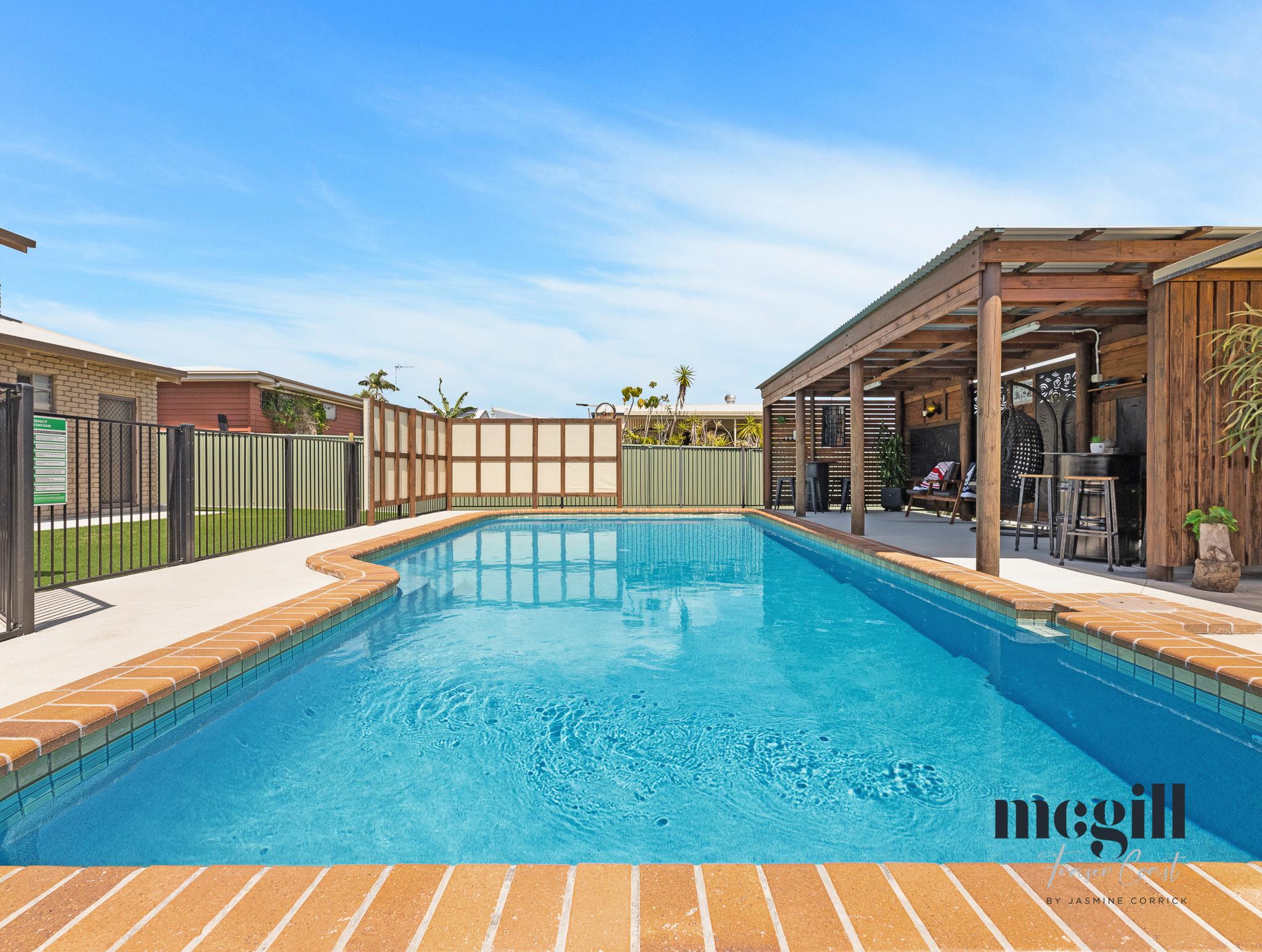 51 HANSEN STREET, Urangan QLD 4655 - Image 1