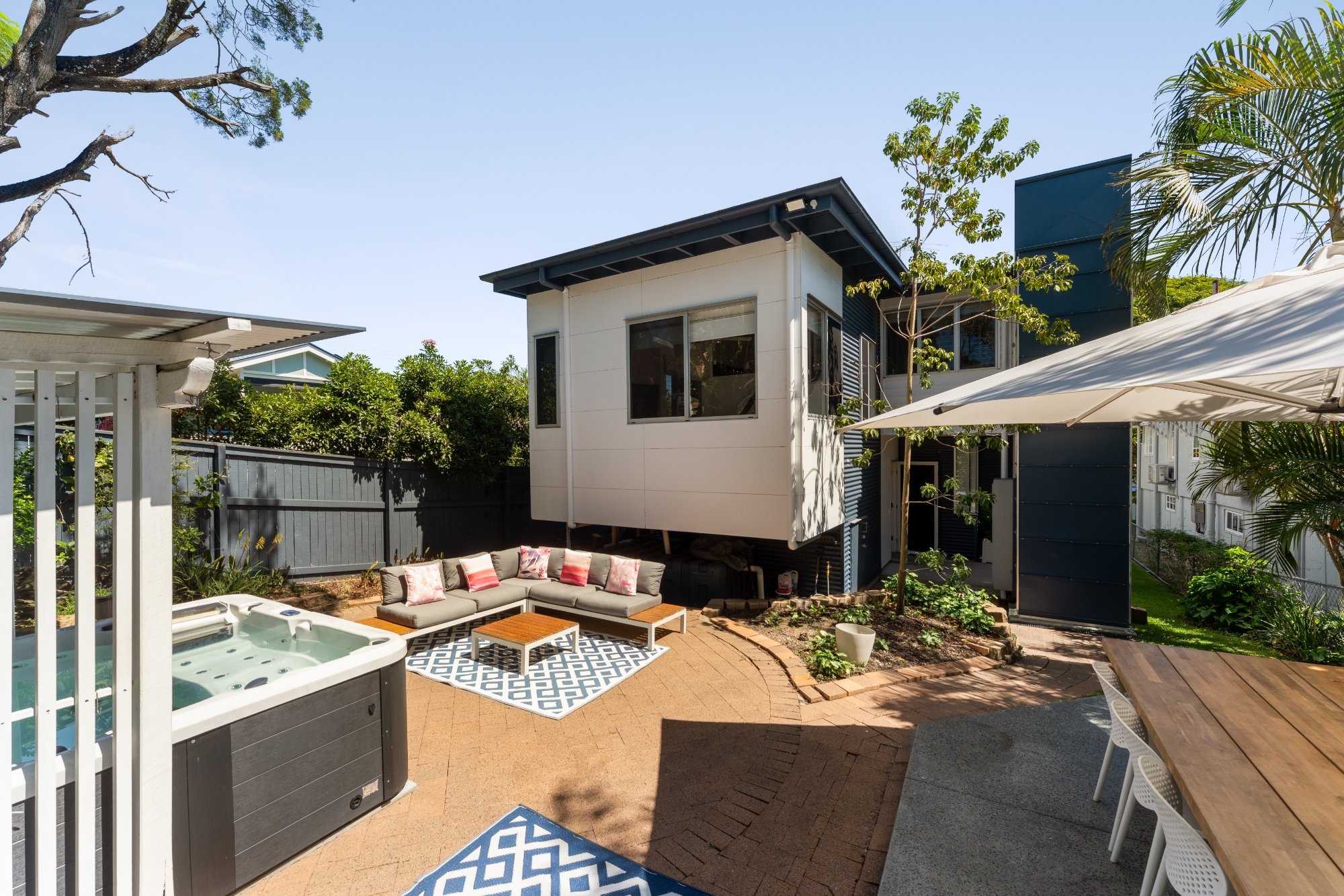 28 VINCENT STREET, Auchenflower QLD 4066 - Image 1