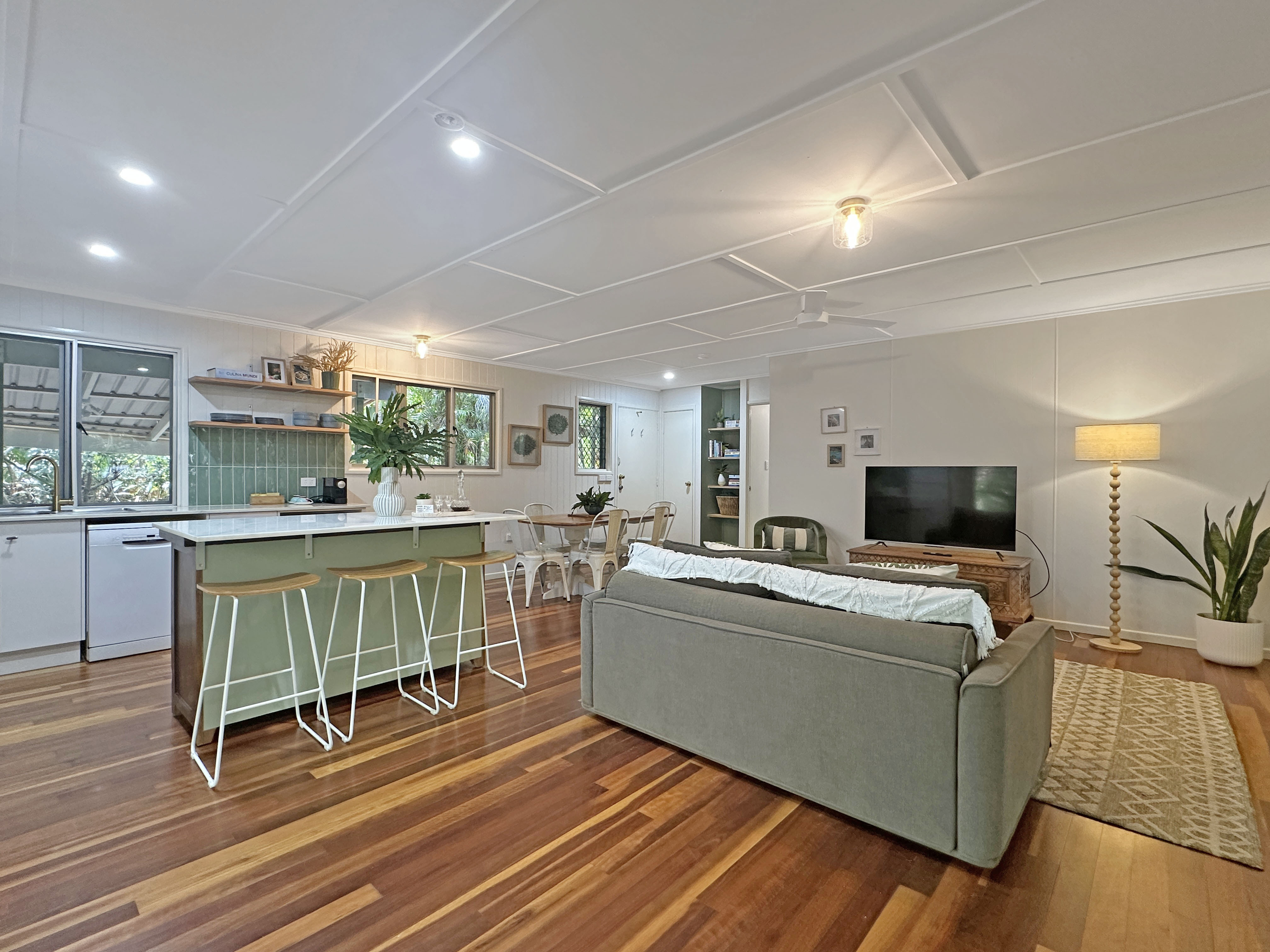 2-bedroom house at 22 Mirimar Crescent, Arcadia, QLD 4819, Townsville, Queensland