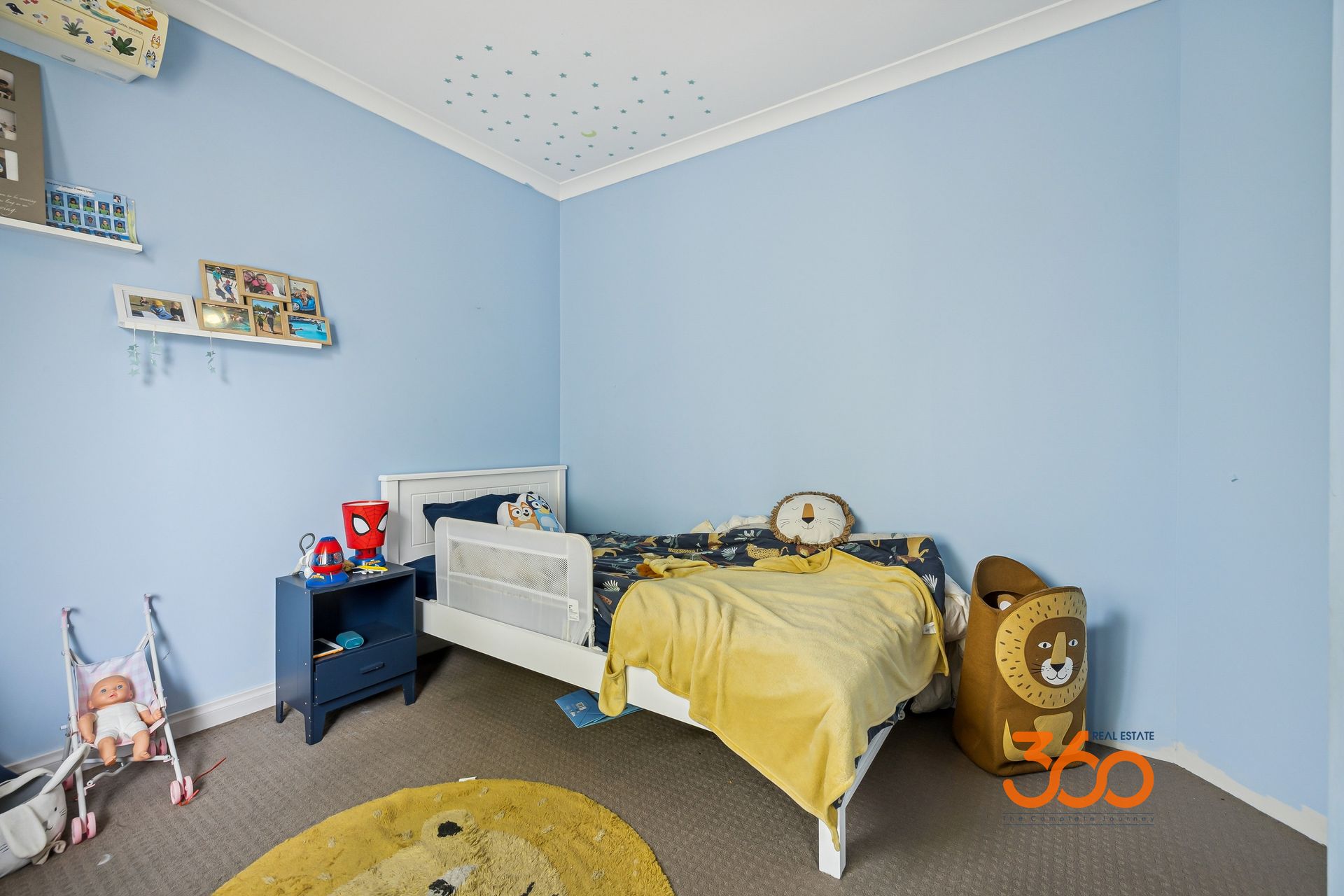 16 Brewster Circuit, Ellenbrook, WA 6069 - Image 2