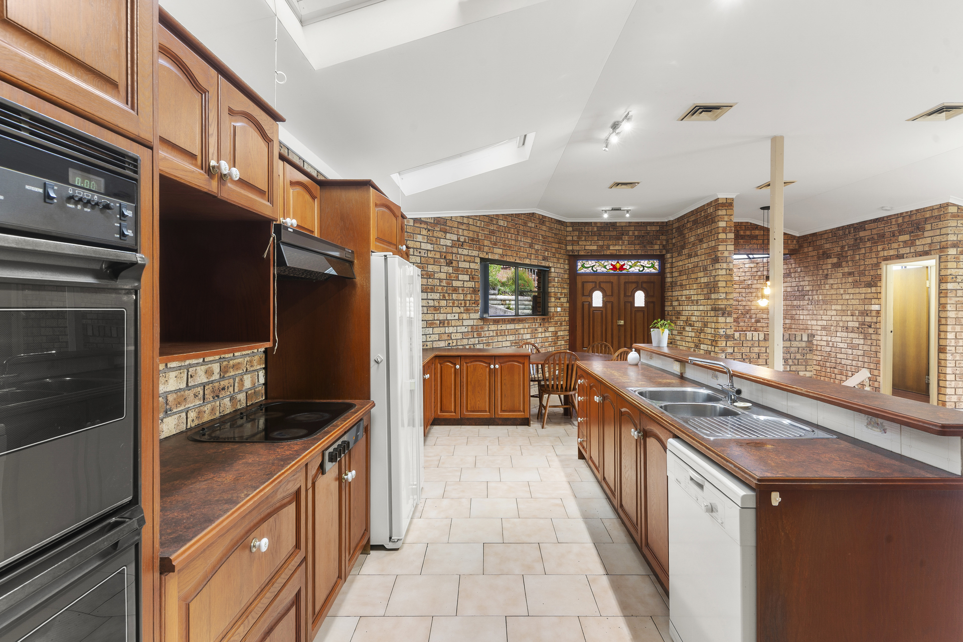 4-bedroom house at 539 WILLARONG ROAD, Caringbah South NSW 2229, Sutherland, New South Wales