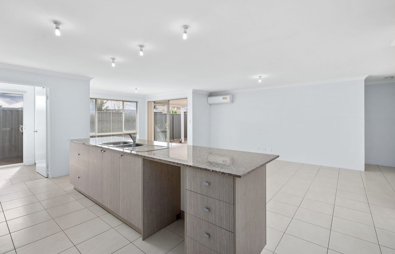 44 Polenta Way, Aveley, WA 6069 - Image 8