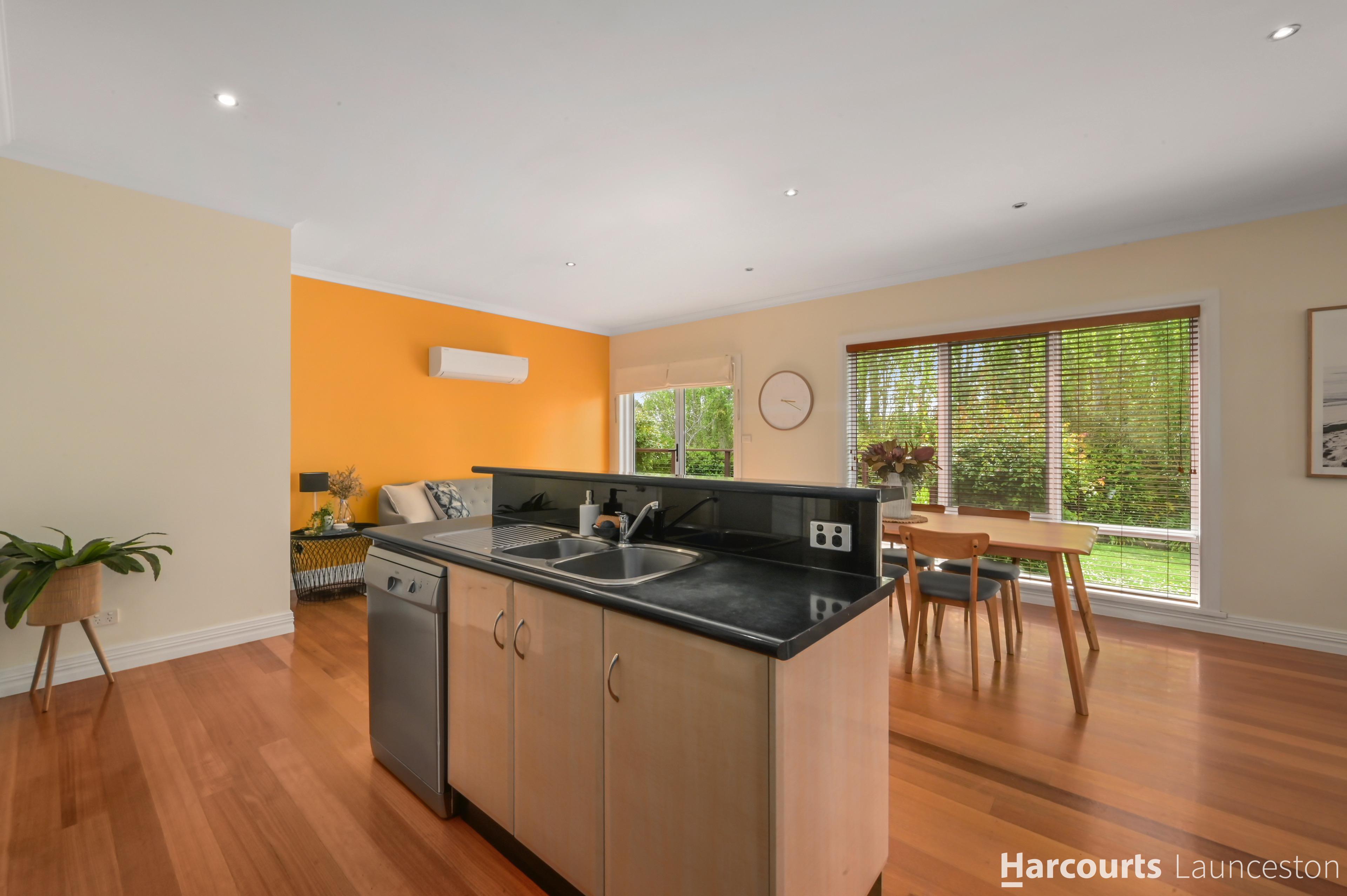 2/114 Peel Street West, West Launceston, Tas, 7250 - Image 7