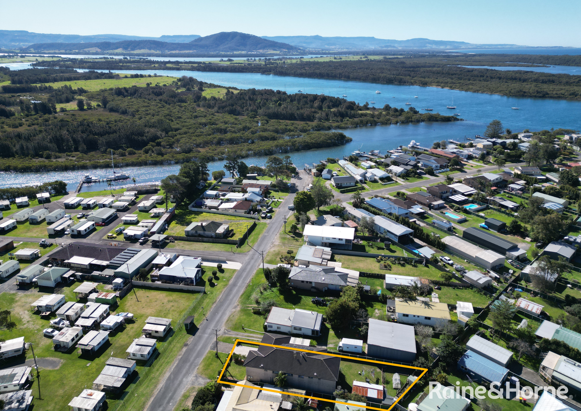 14 West Street, Greenwell Point, NSW 2540 - Image 2