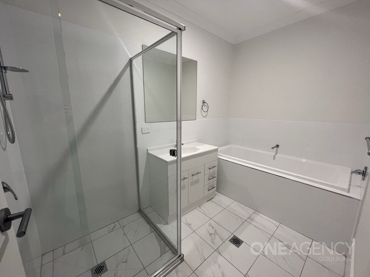 4-bedroom unit at 25 BONNEVILLE BOULEVARD, Goulburn NSW 2580, Goulburn Mulwaree, New South Wales