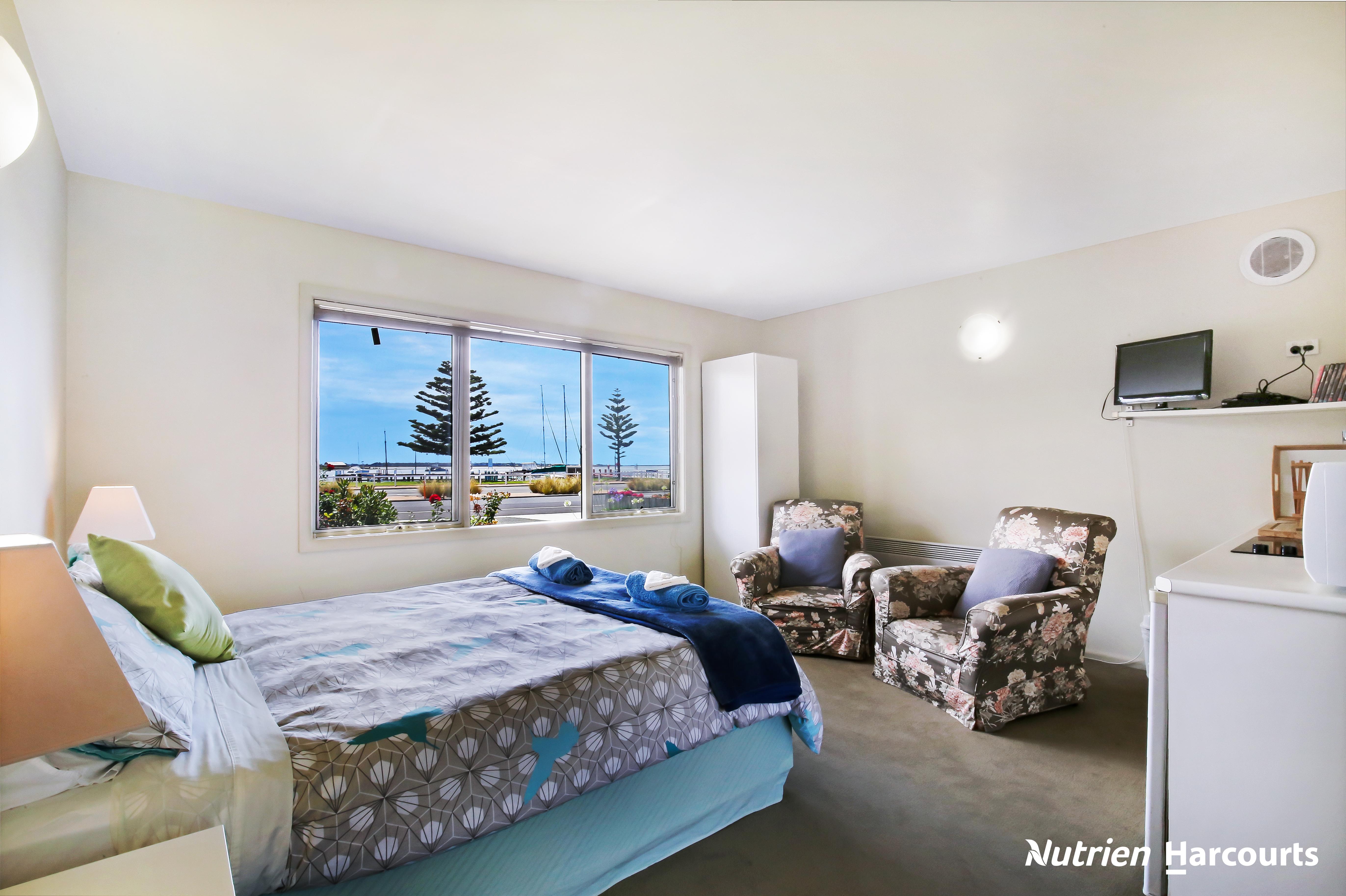 8-bedroom house at 19 Wharf Street, Port Albert, VIC 3971, Wellington, Victoria