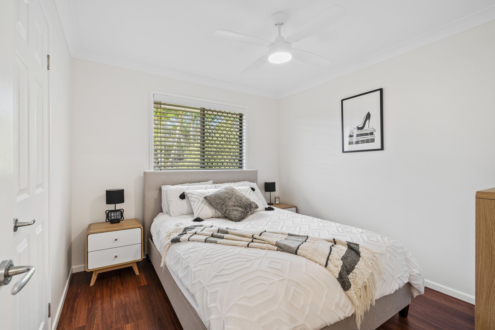 8 YARWOOD CRESCENT, Ormeau Hills QLD 4208 - Image 10