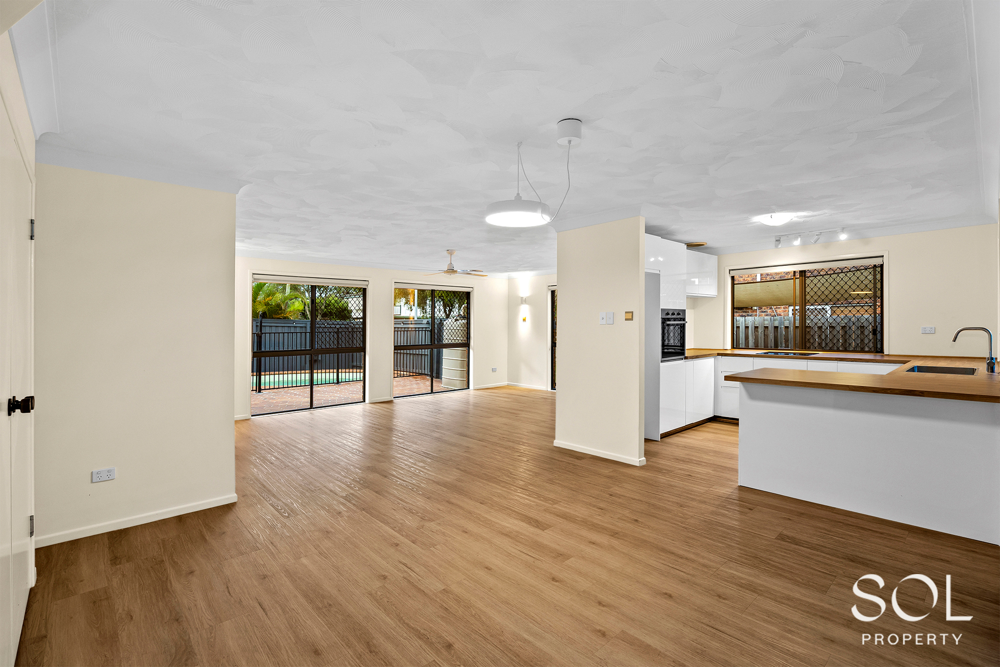 25 AGNEW STREET, Aspley QLD 4034 - Image 3