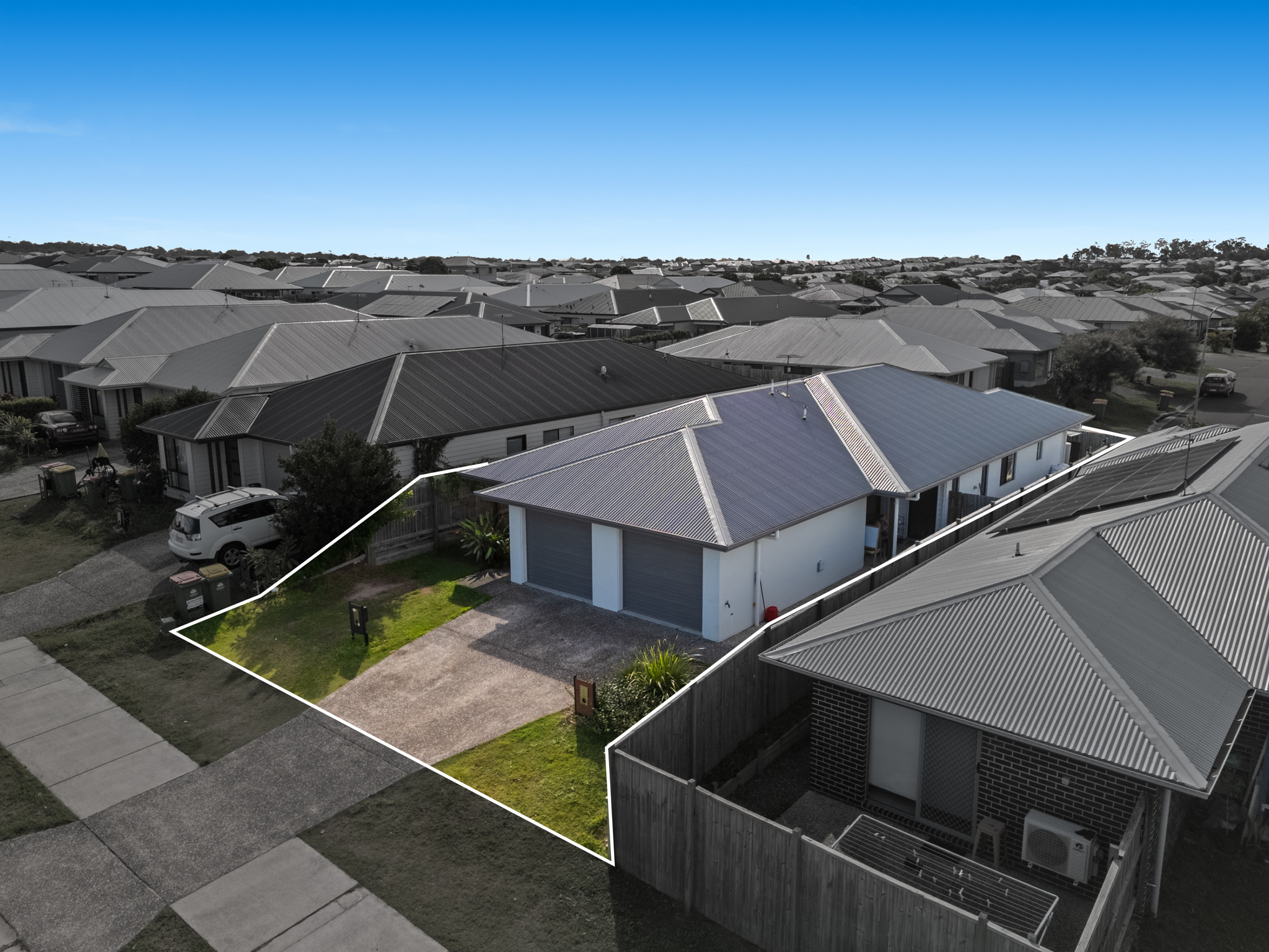 31 East Beaumont Road, Park Ridge, QLD 4125 - Image 1