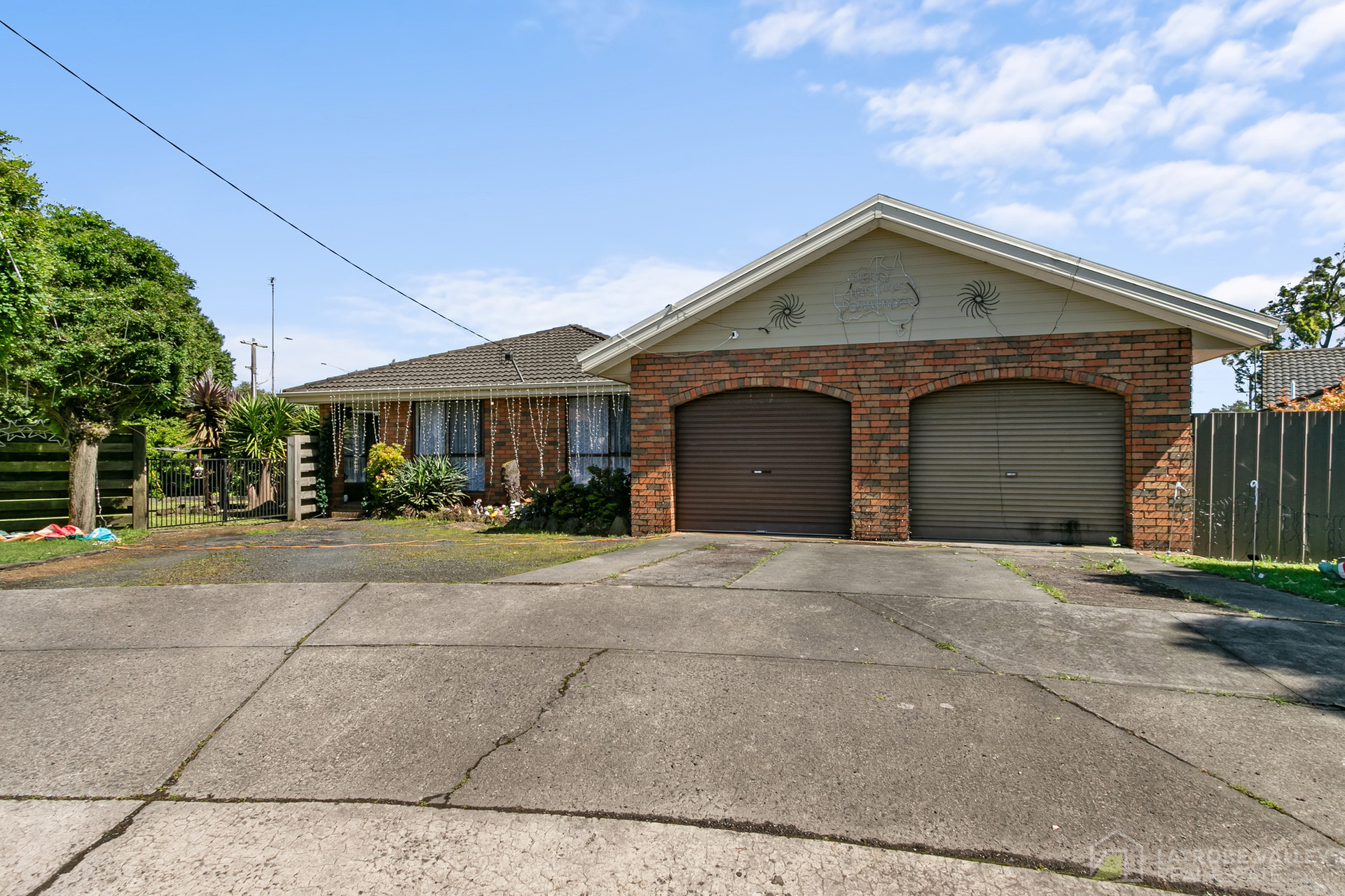 4-5 HELEN COURT, Moe VIC 3825 - Image 2
