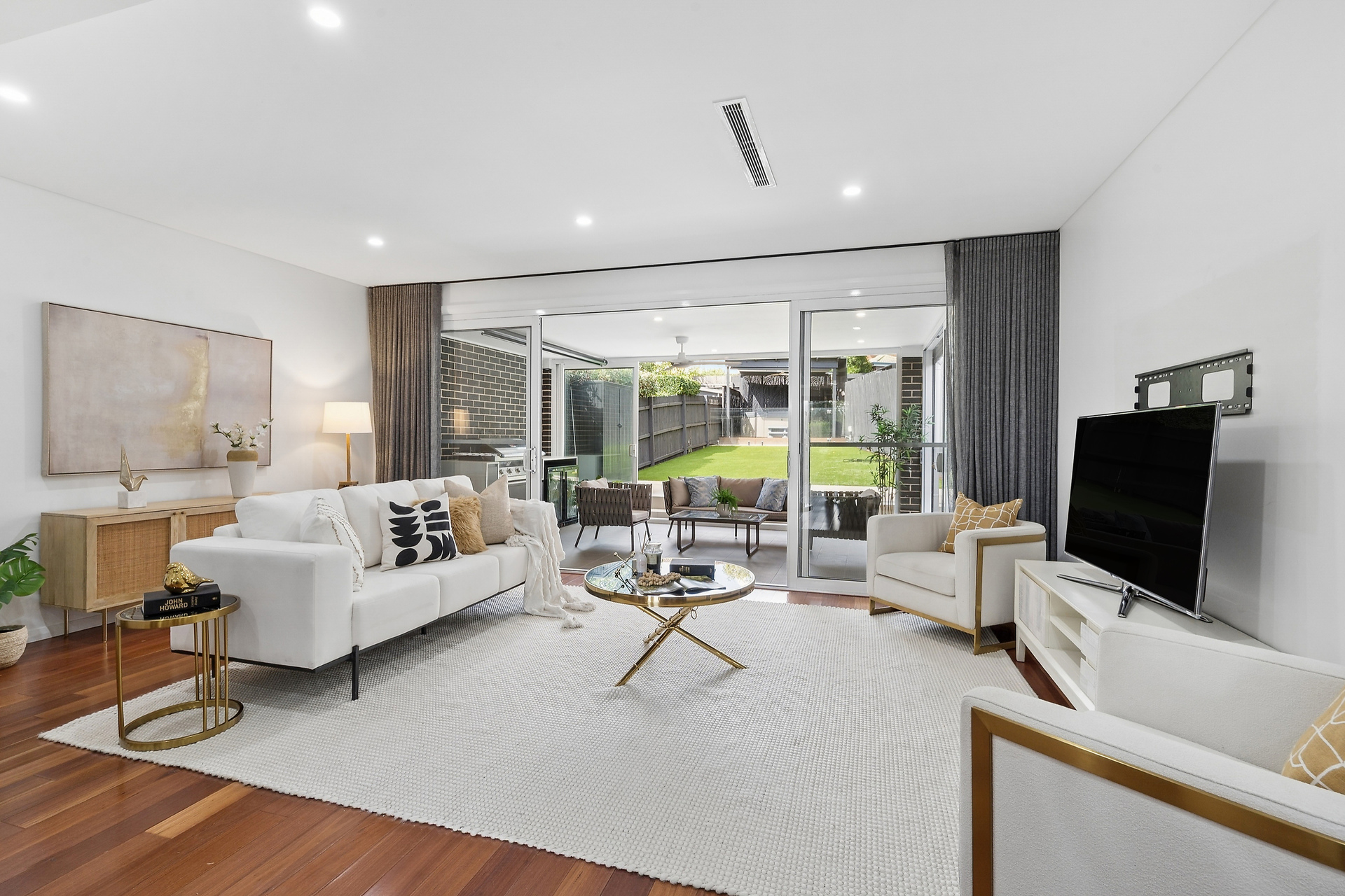 5-bedroom unit at 8 RUDD STREET, East Ryde NSW 2113, Ryde, New South Wales