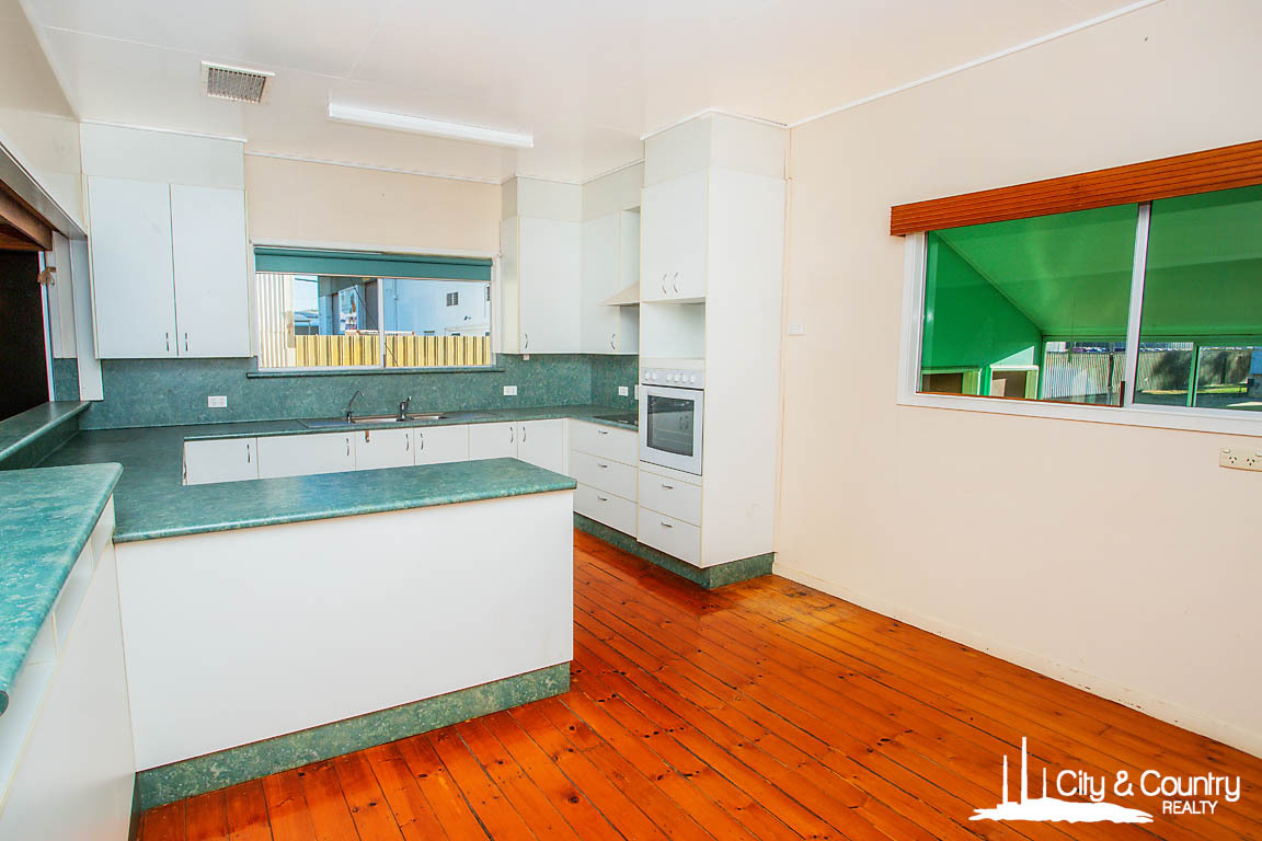 38 Ryan Road, Mount Isa, Qld, 4825 - Image 10