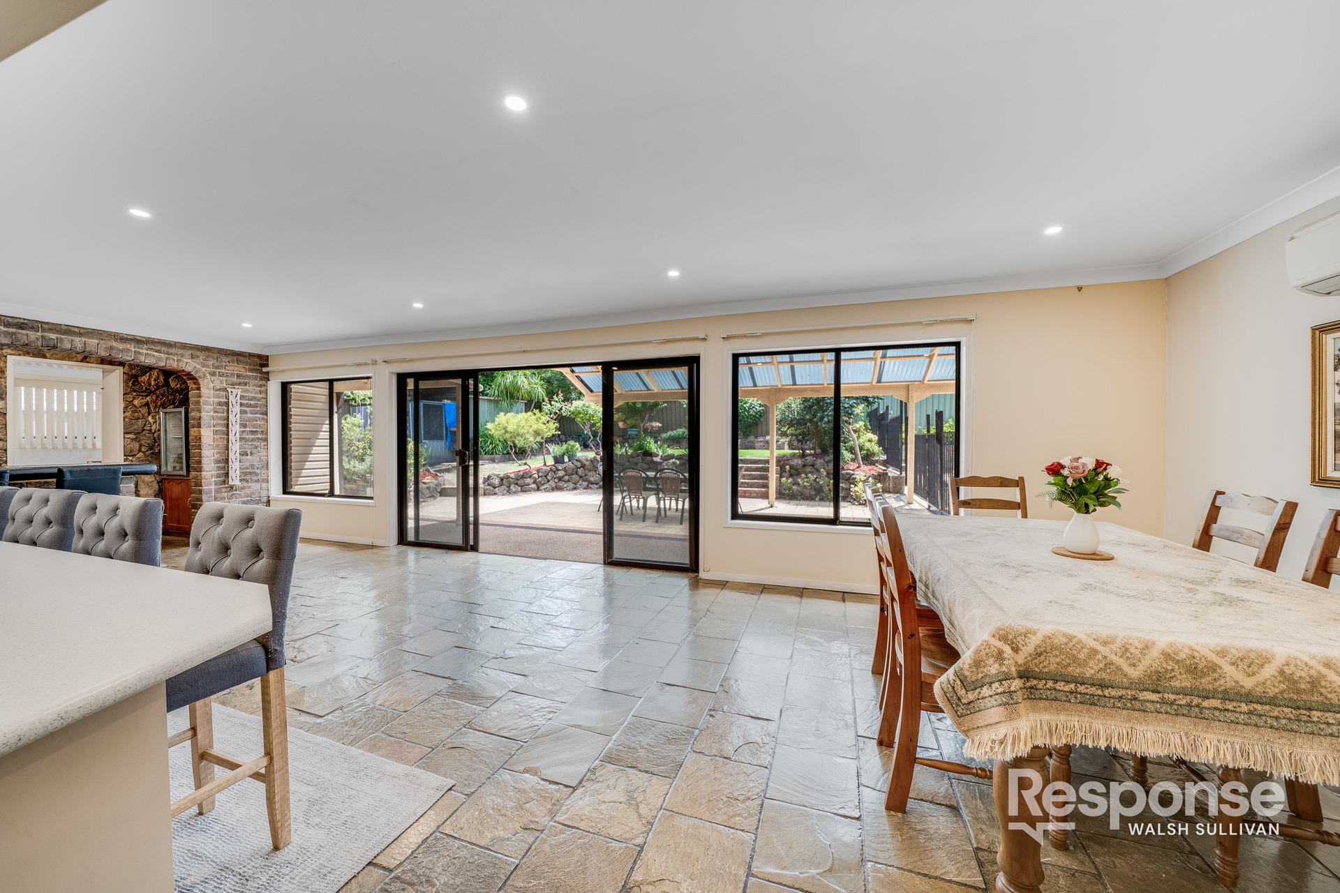 8 Brushford Avenue, Castle Hill, NSW 2154 - Image 4