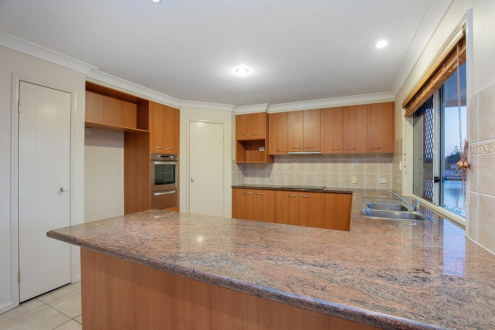 26 Sabrina Avenue, Helensvale, QLD 4212 - Image 7