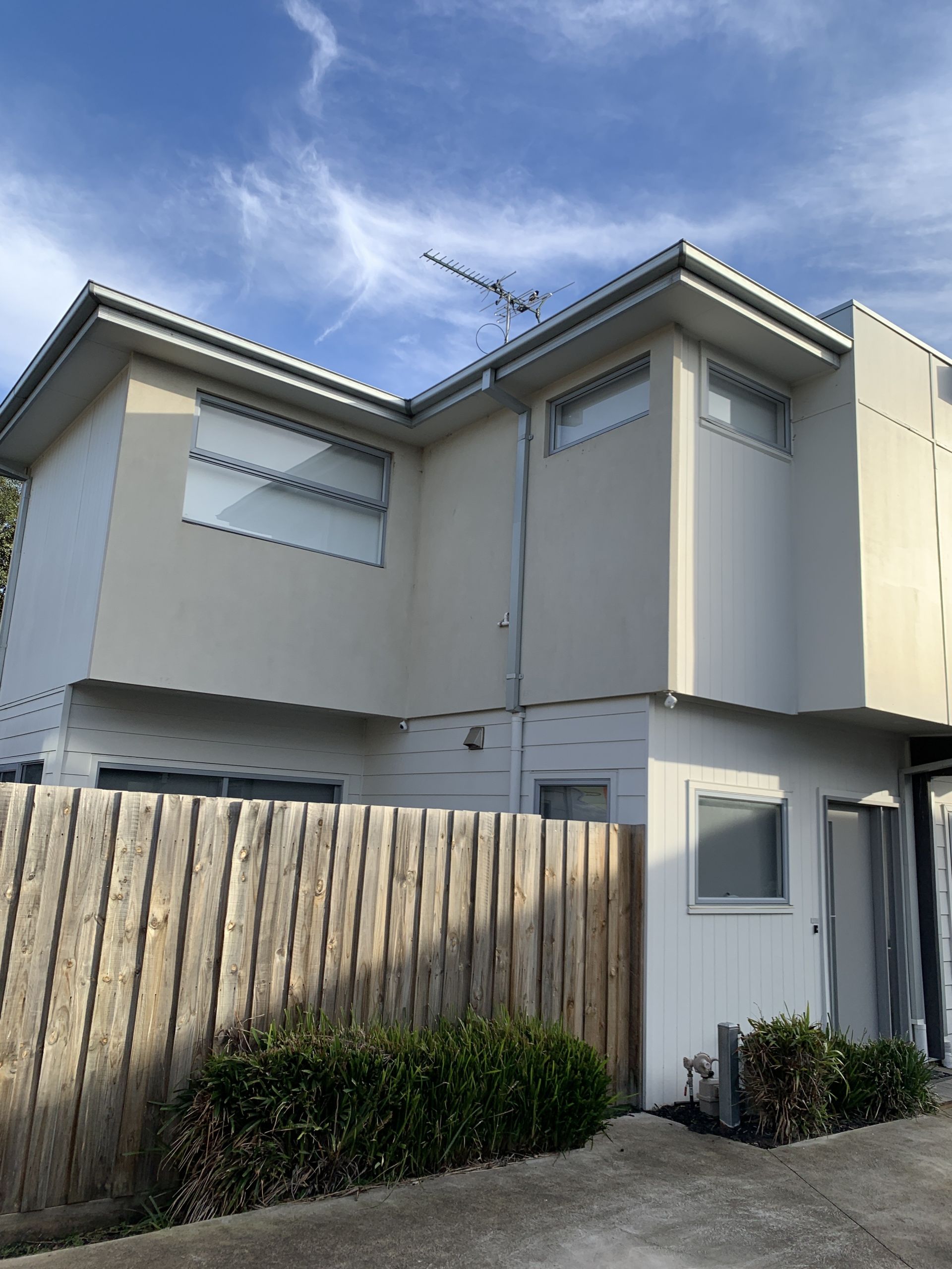 4/6 Bosquet Street, Maidstone, VIC 3012 - Image 2