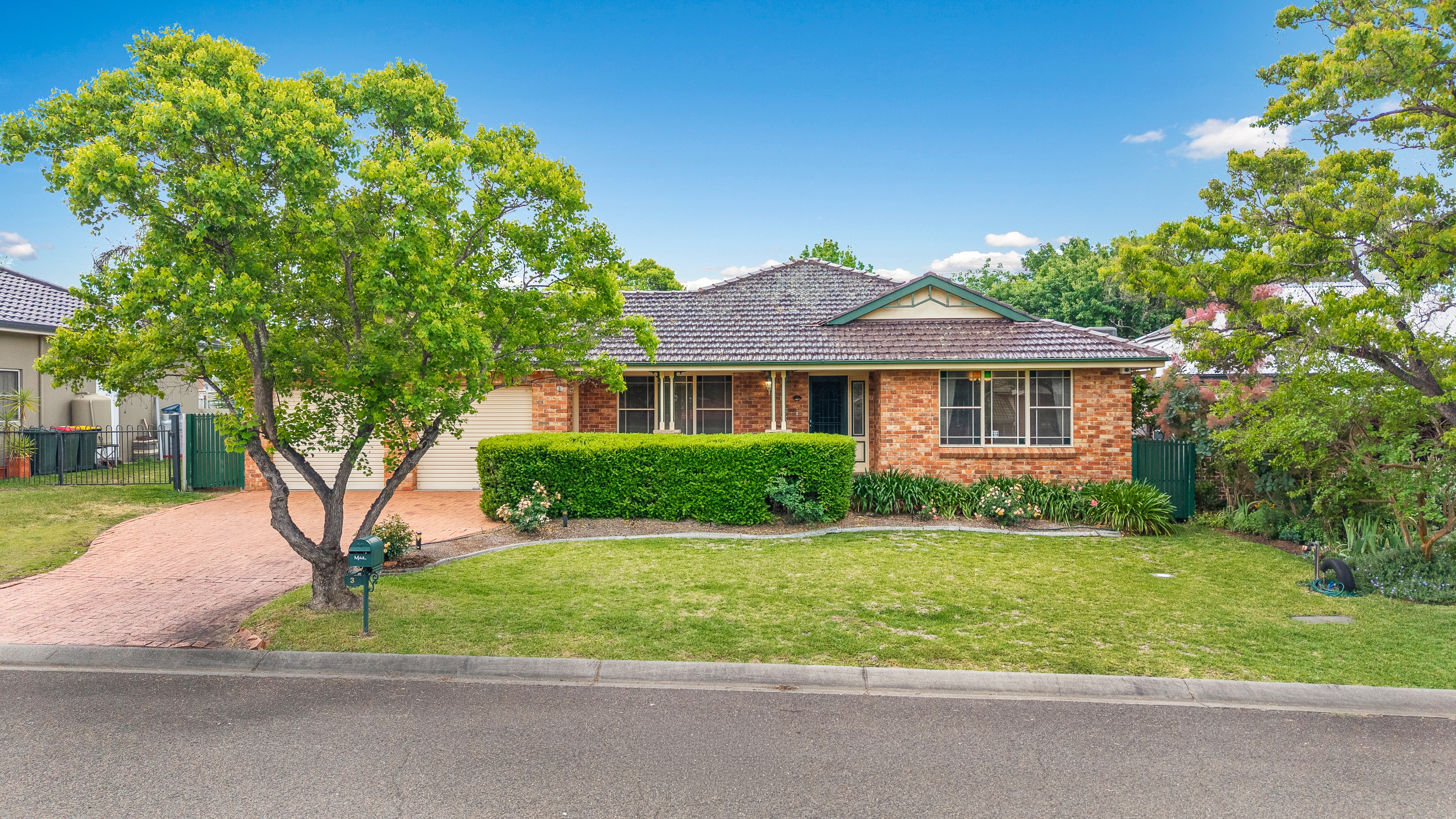 4-bedroom house at 3 Matilda Place, Hillvue, NSW 2340, Tamworth, New South Wales