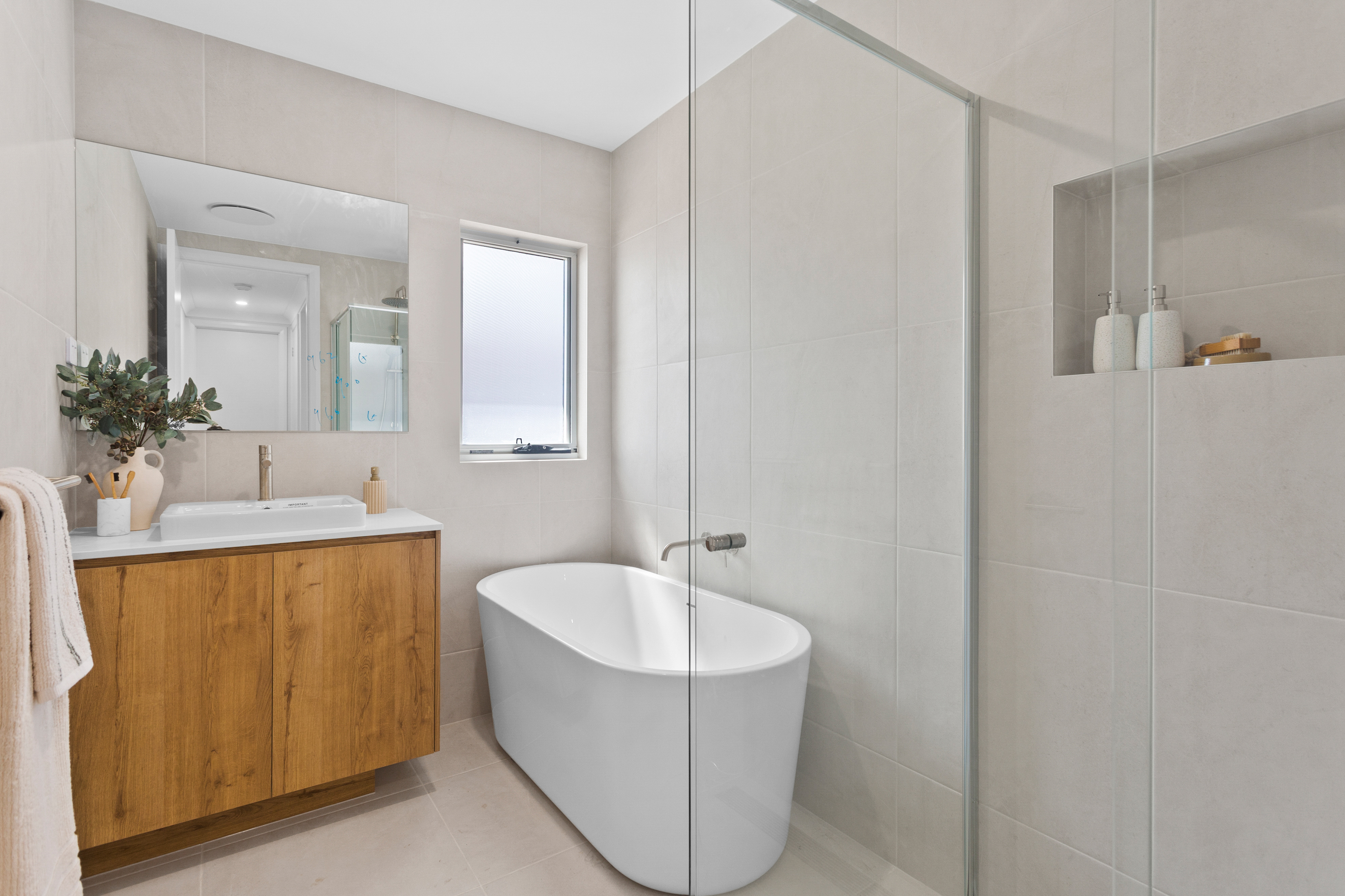 42 Holroyd Street, Albion Park, Nsw, 2527 - Image 1