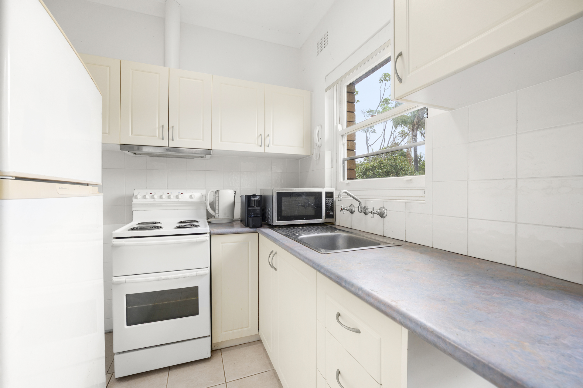 UNIT 5 1 HOWIE AVENUE, Cronulla NSW 2230 - Image 3
