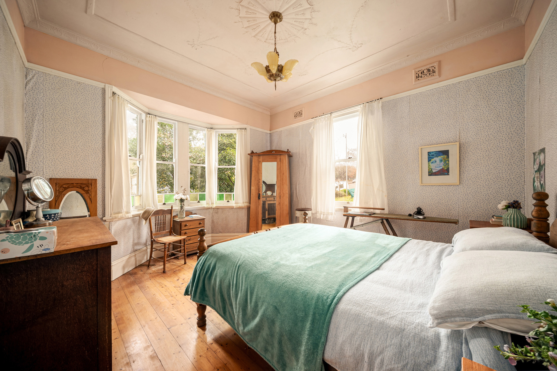 110 WARATAH STREET, Katoomba NSW 2780 - Image 5