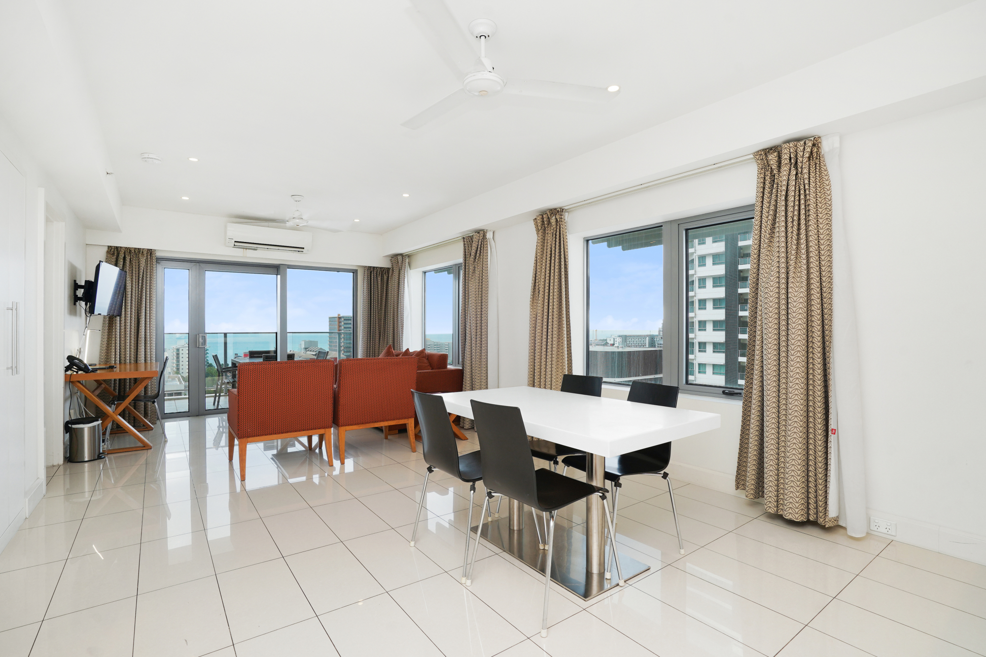 1410/31 Woods Street, Darwin City, NT 0800 - Image 9