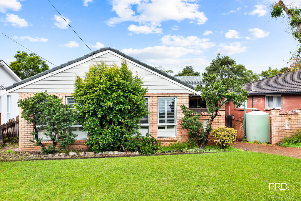 35 WAHROONGA ROAD, Winmalee NSW 2777 - Image 2