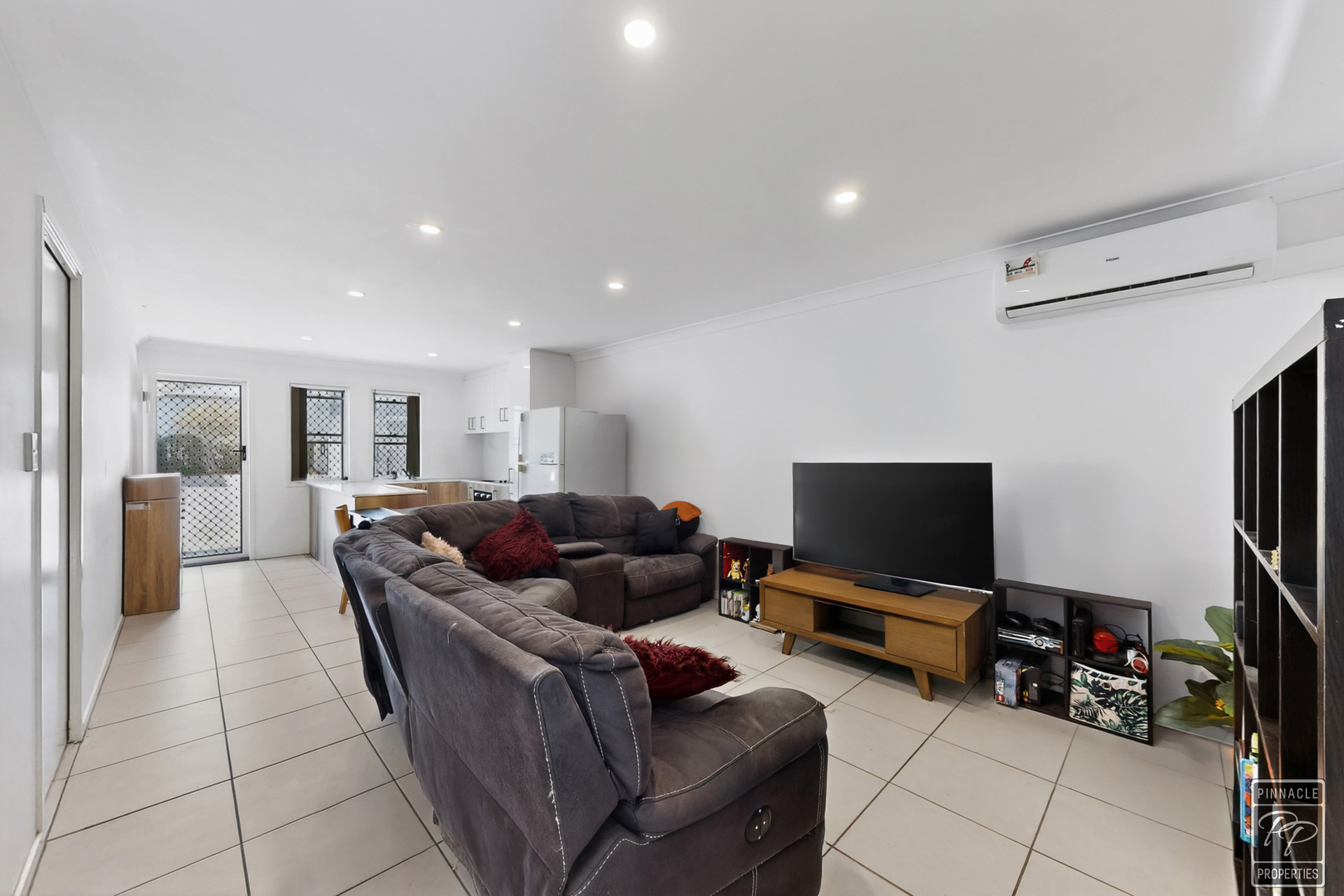 6 22 ALEXANDRA STREET, BOOVAL QLD 4304 - Image 1