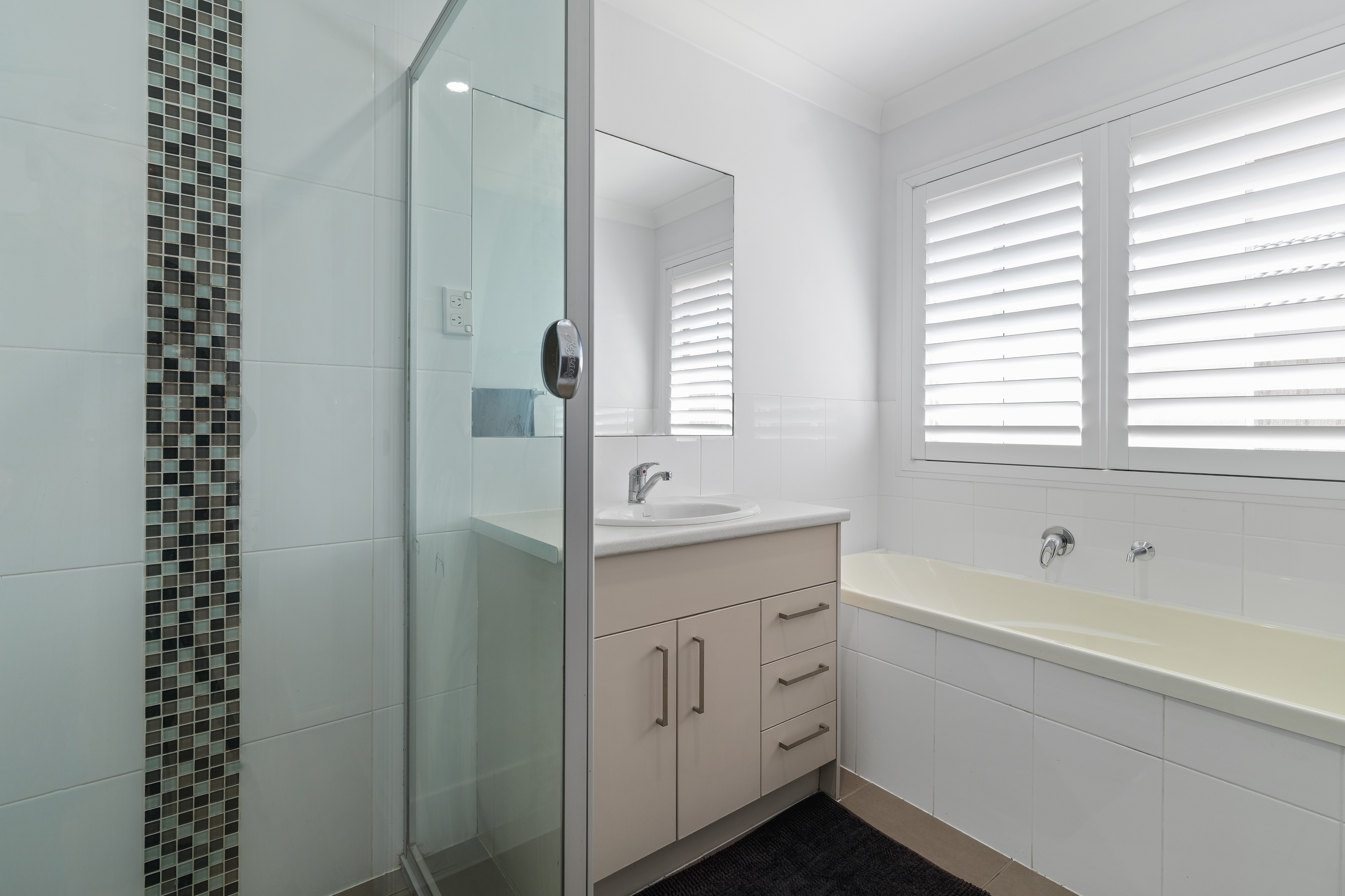 4-bedroom house at 4 PROVIDENCE AVENUE, Fern Bay NSW 2295, Port Stephens, New South Wales
