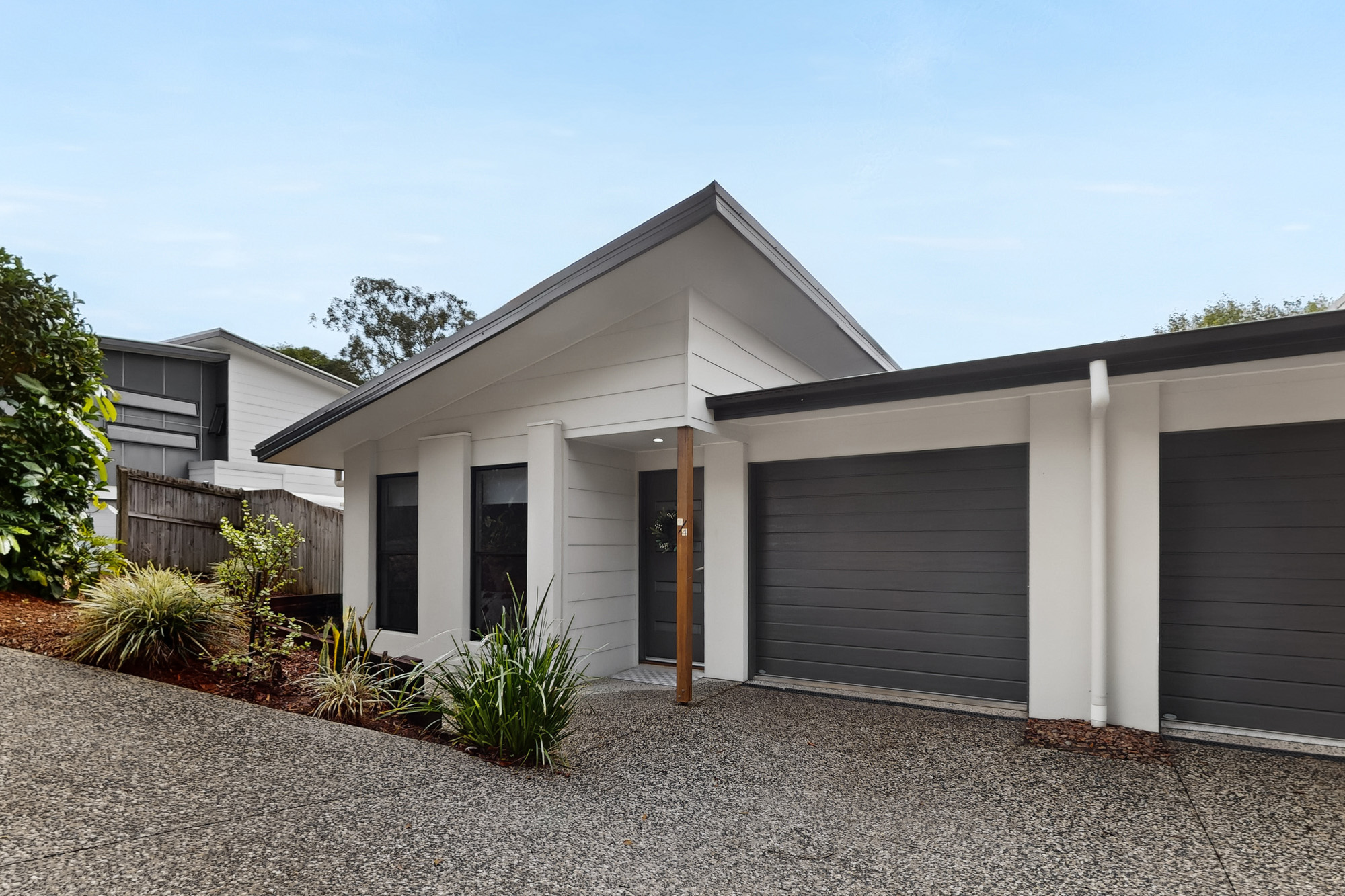 3-bedroom unit at 2/4 Wells Street, Palmwoods, QLD 4555, Sunshine Coast, Queensland